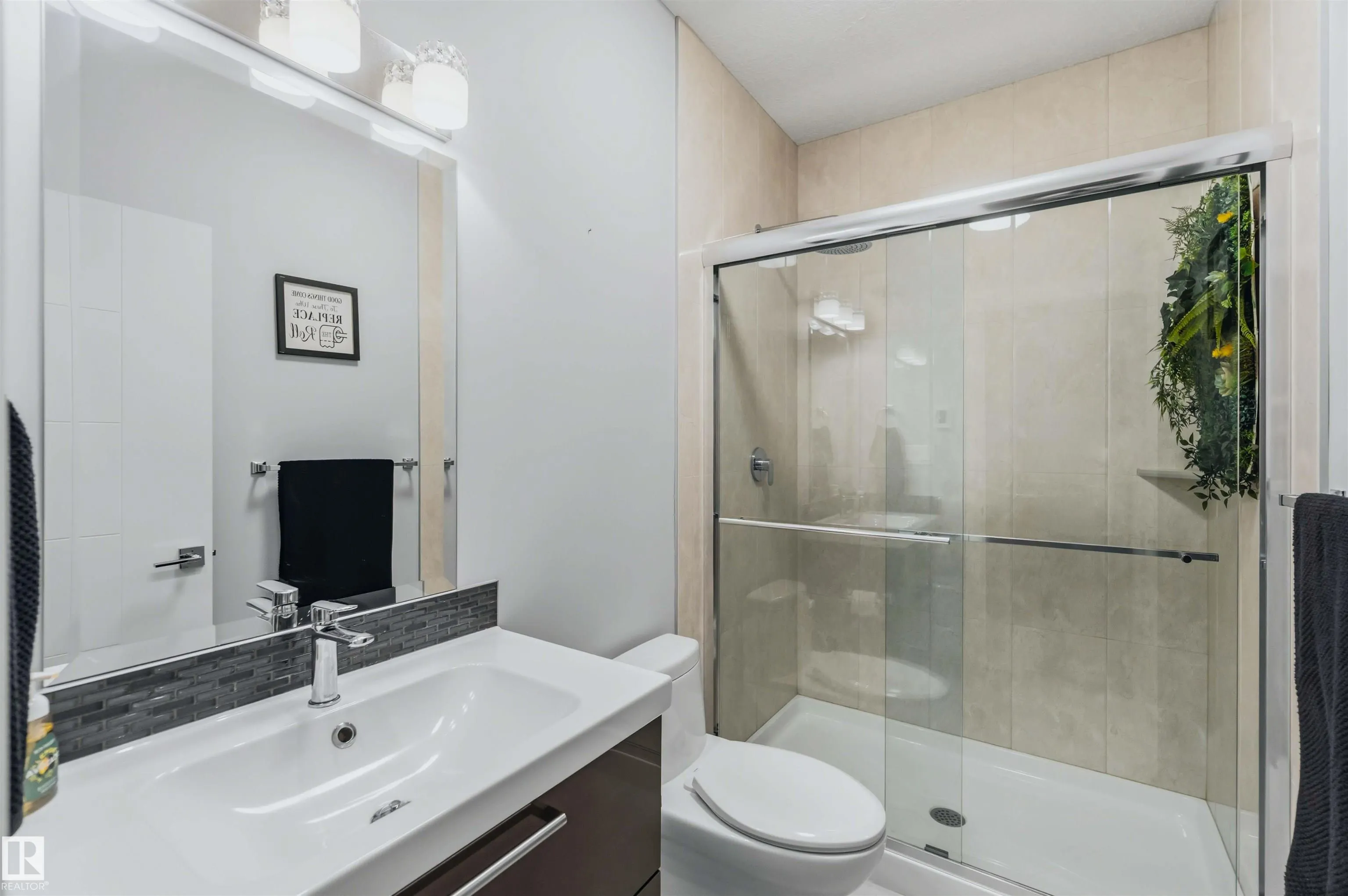 7 ETOILE CRES