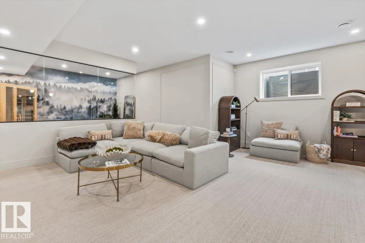 41 ELDRIDGE Point(e)
