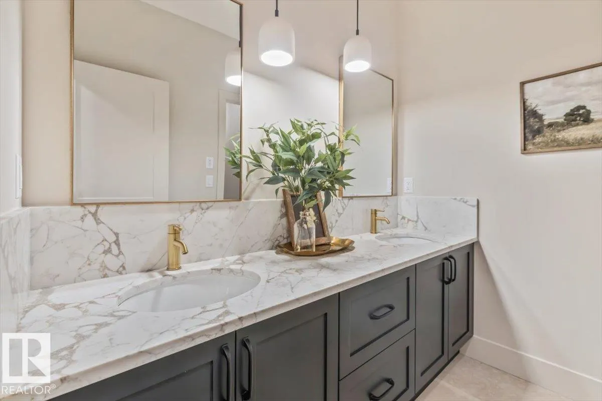 41 ELDRIDGE Point(e)