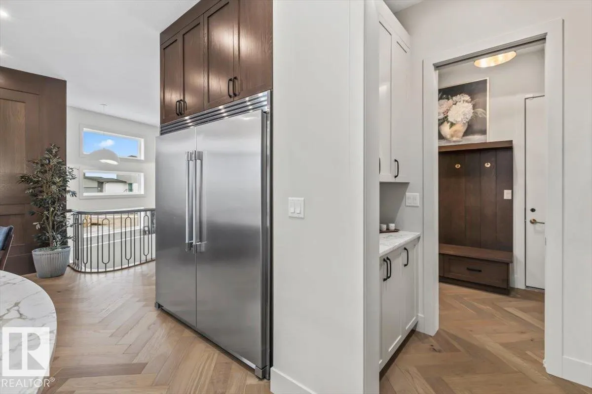 41 ELDRIDGE Point(e)