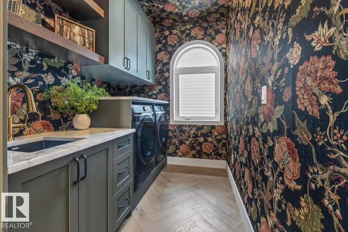 41 ELDRIDGE Point(e)