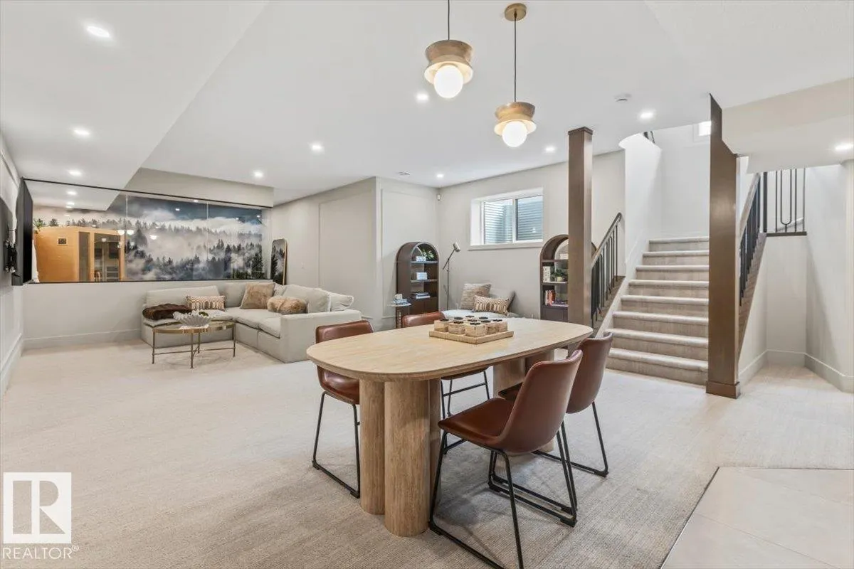 41 ELDRIDGE Point(e)