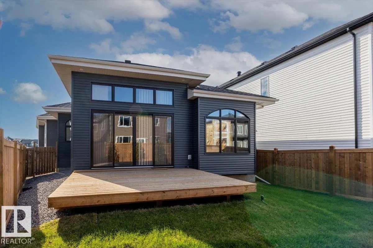 41 ELDRIDGE Point(e)
