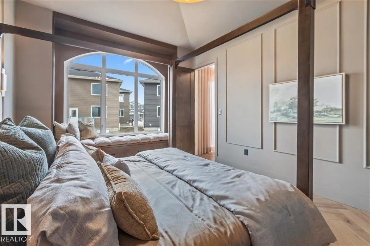 41 ELDRIDGE Point(e)