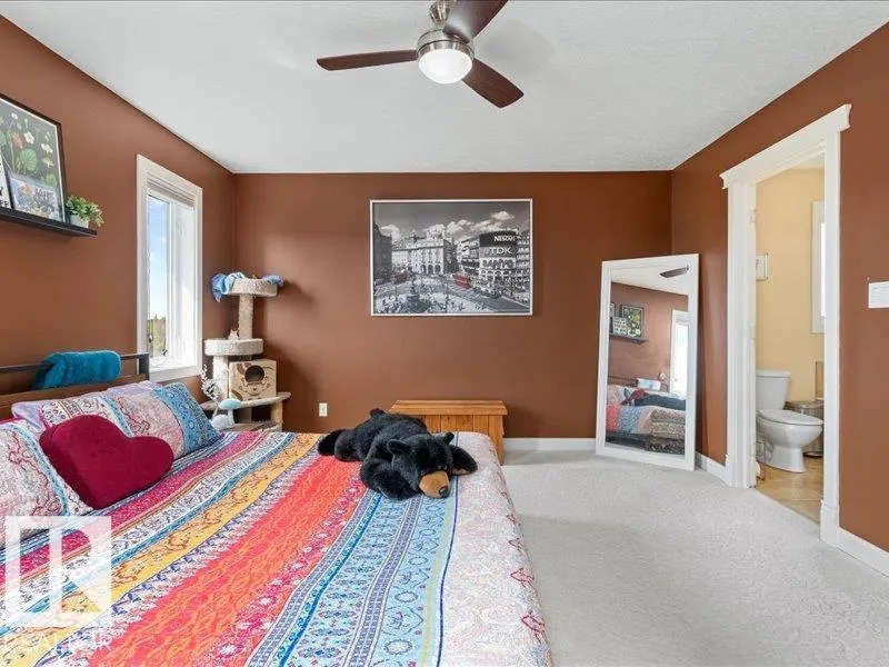 496 RAVINE Court