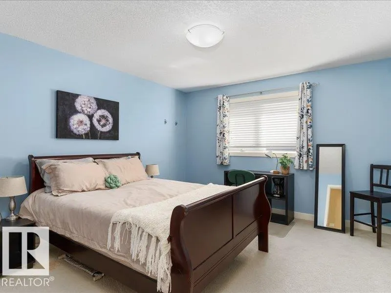 496 RAVINE Court