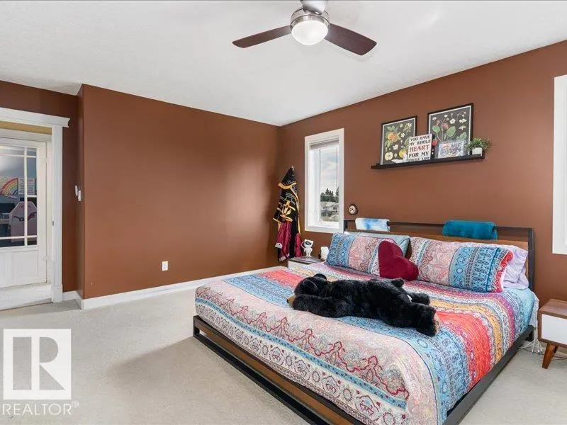 496 RAVINE Court