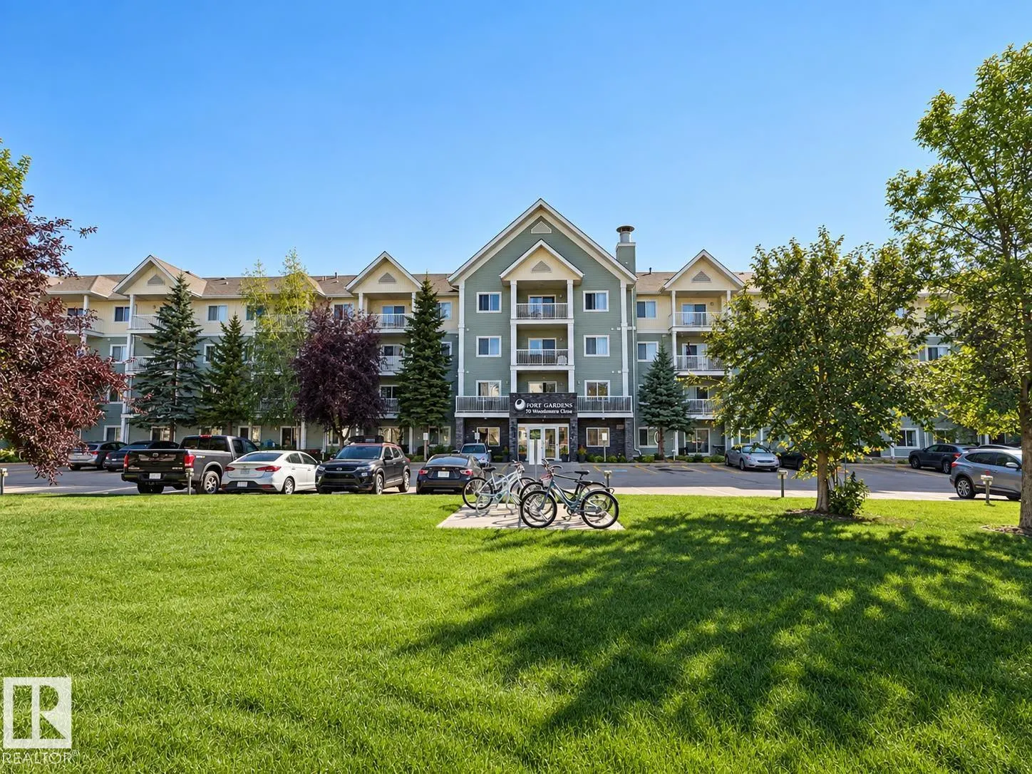 70 WOODSMERE
