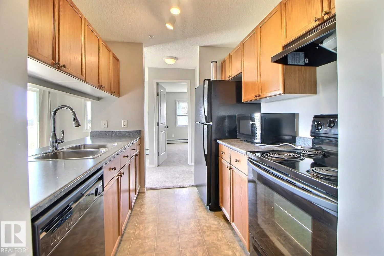 70 WOODSMERE