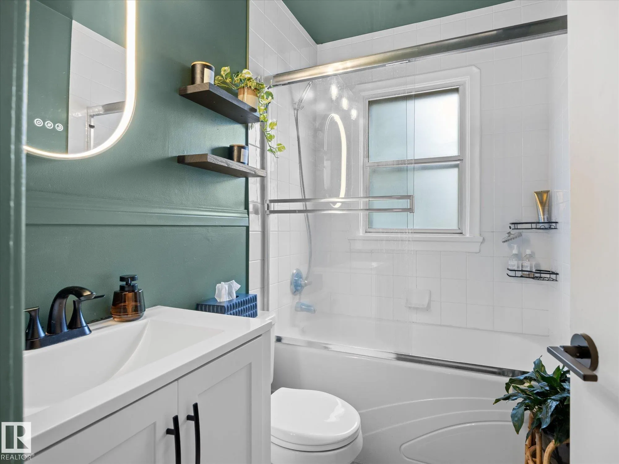 13507 110A Avenue