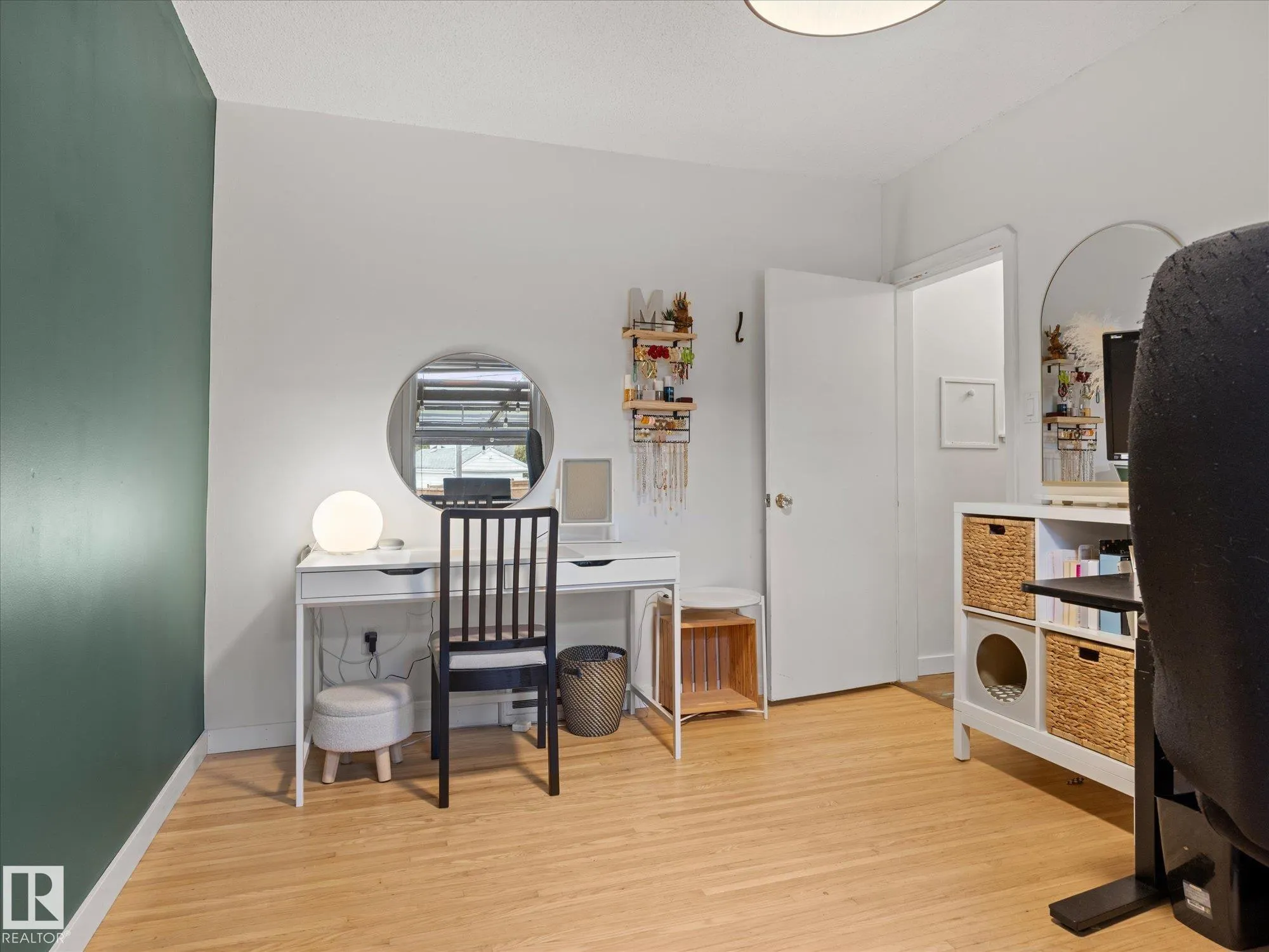 13507 110A Avenue