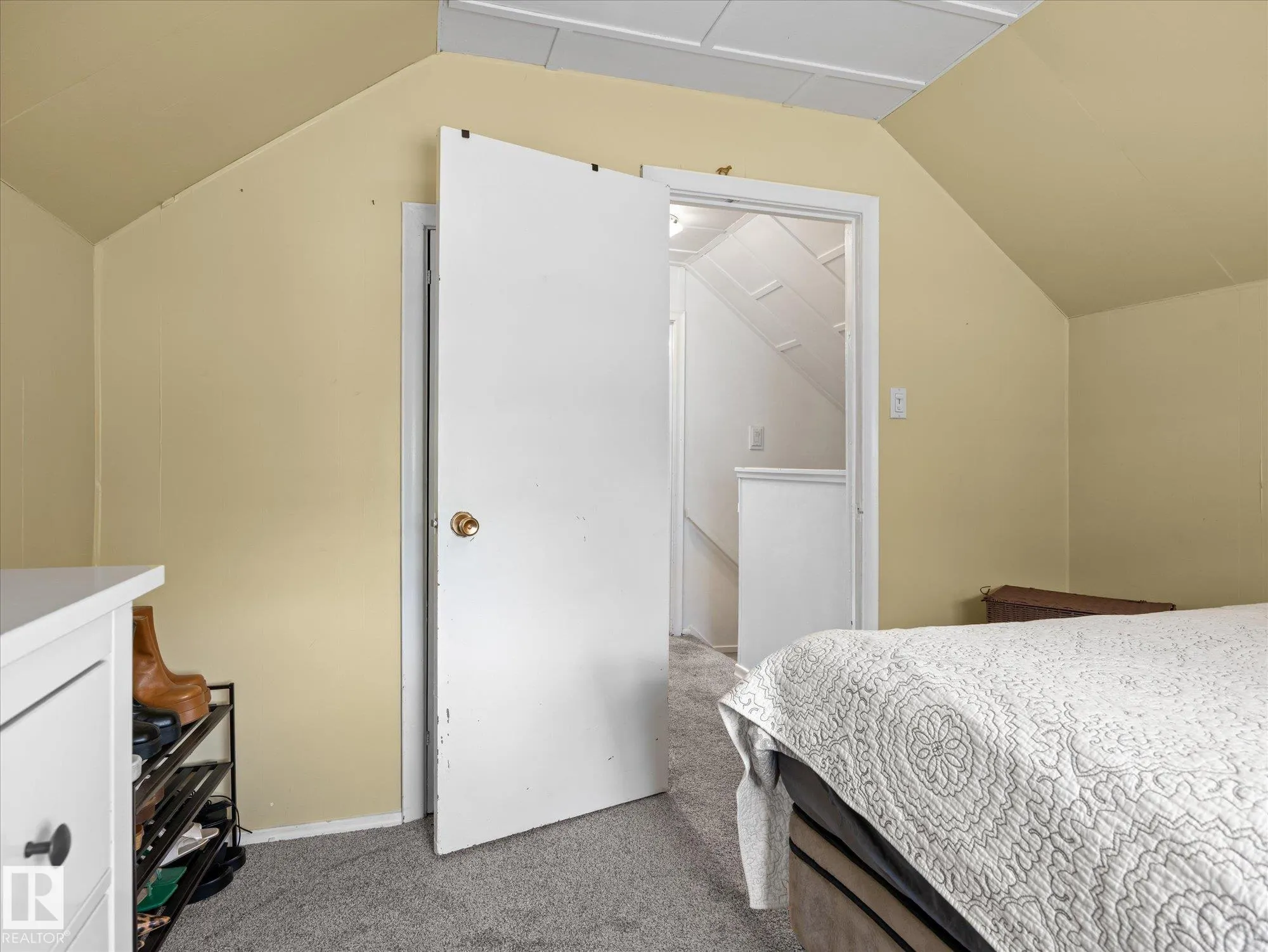 13507 110A Avenue