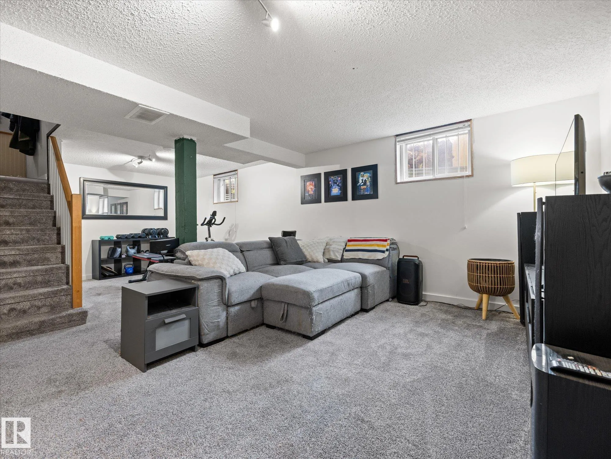 13507 110A Avenue