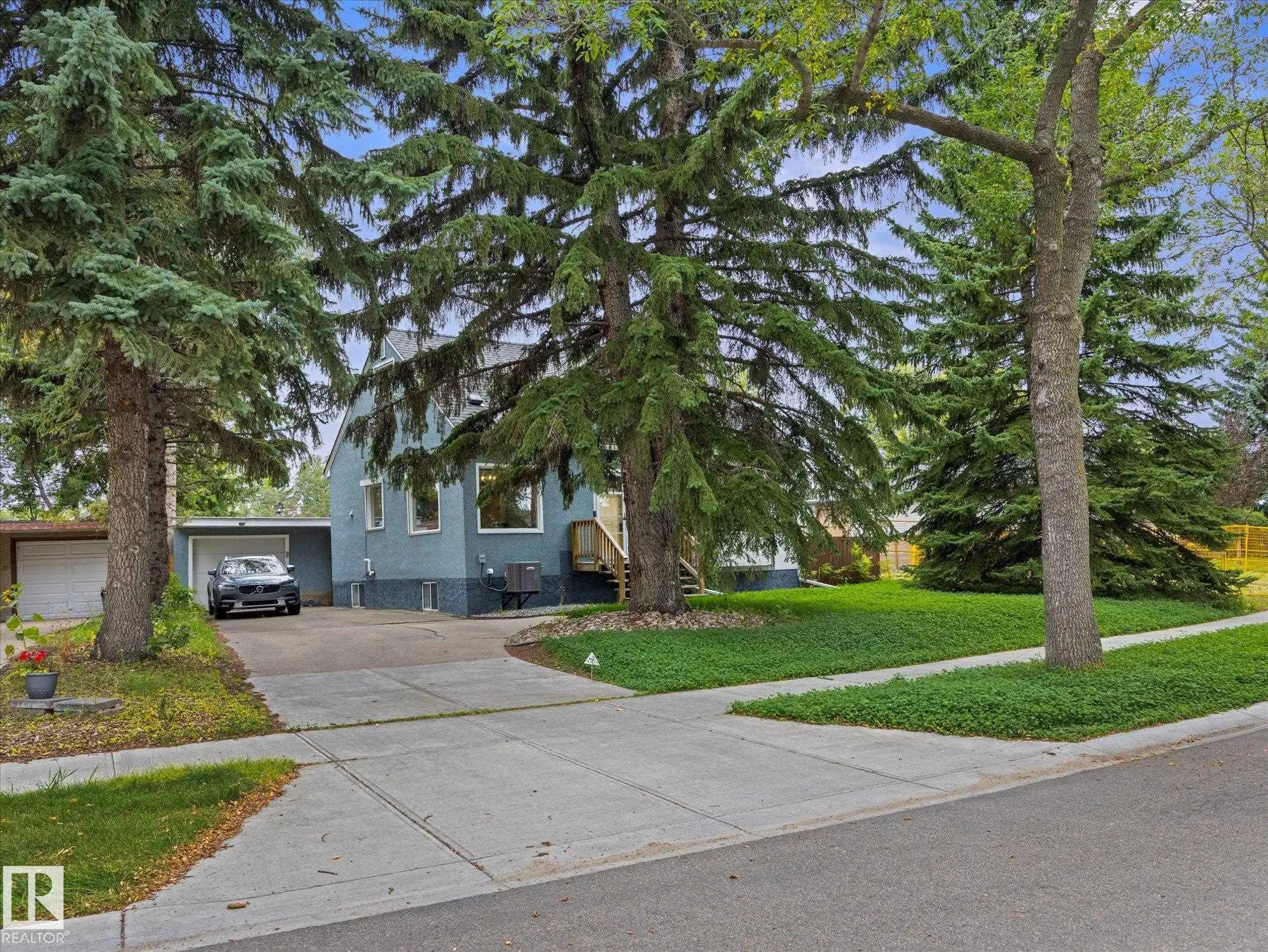13507 110A Avenue