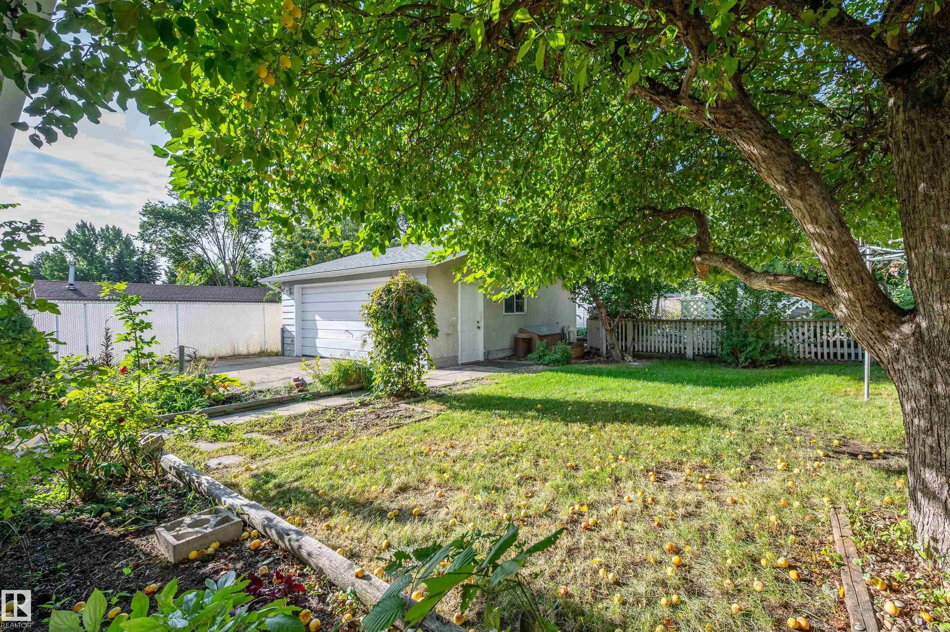 66 MEADOWBROOK Road