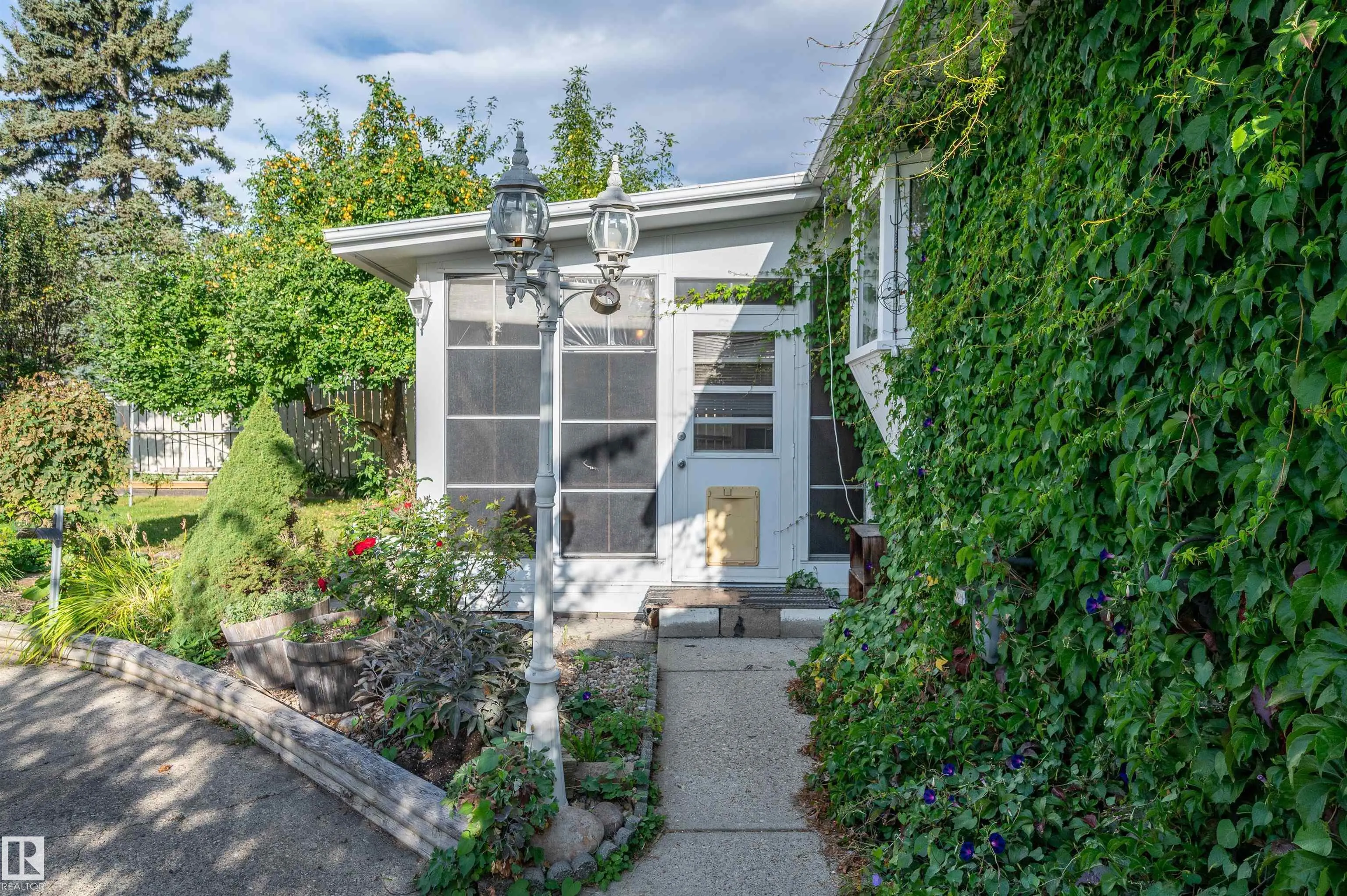 66 MEADOWBROOK Road