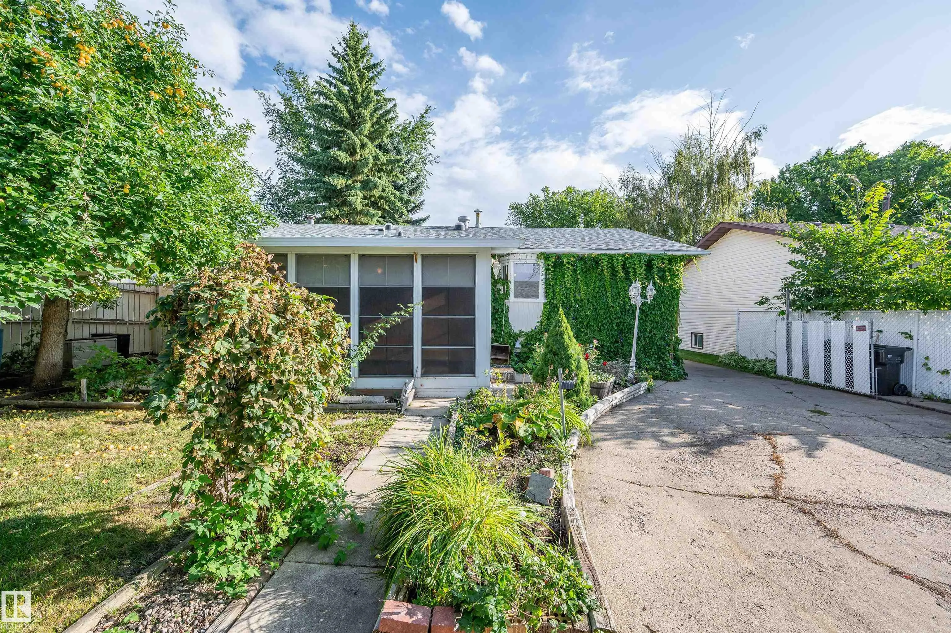 66 MEADOWBROOK Road
