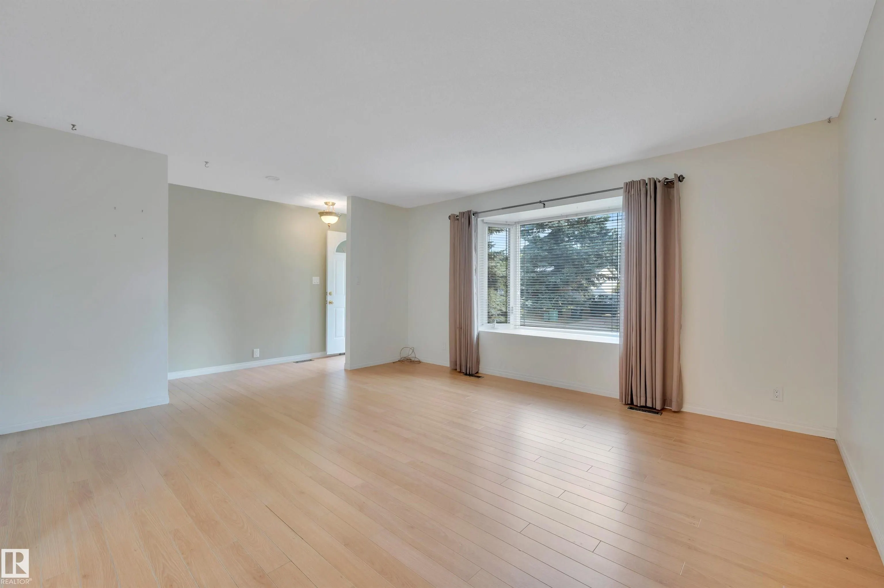 66 MEADOWBROOK Road