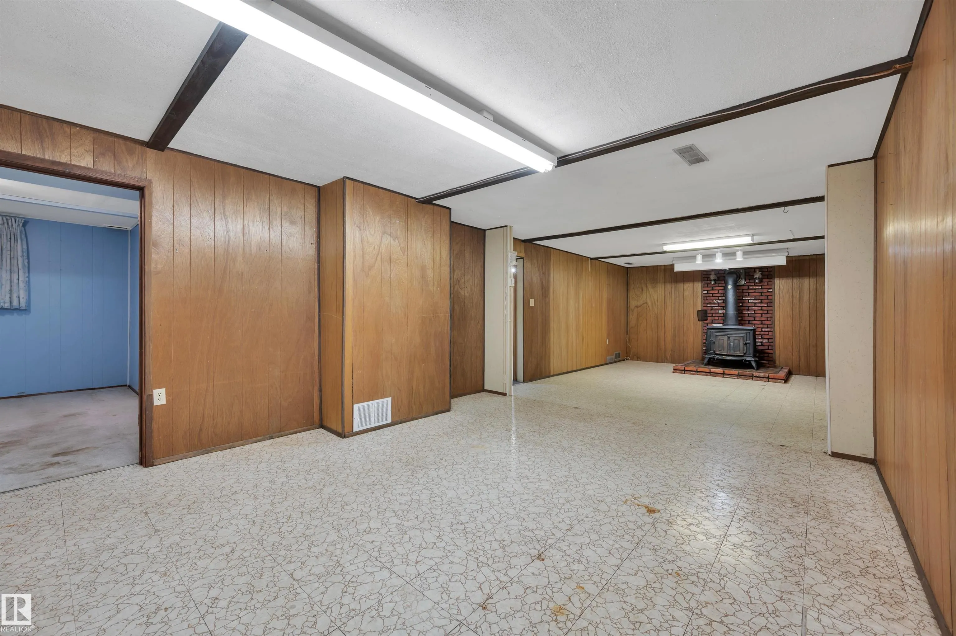 66 MEADOWBROOK Road