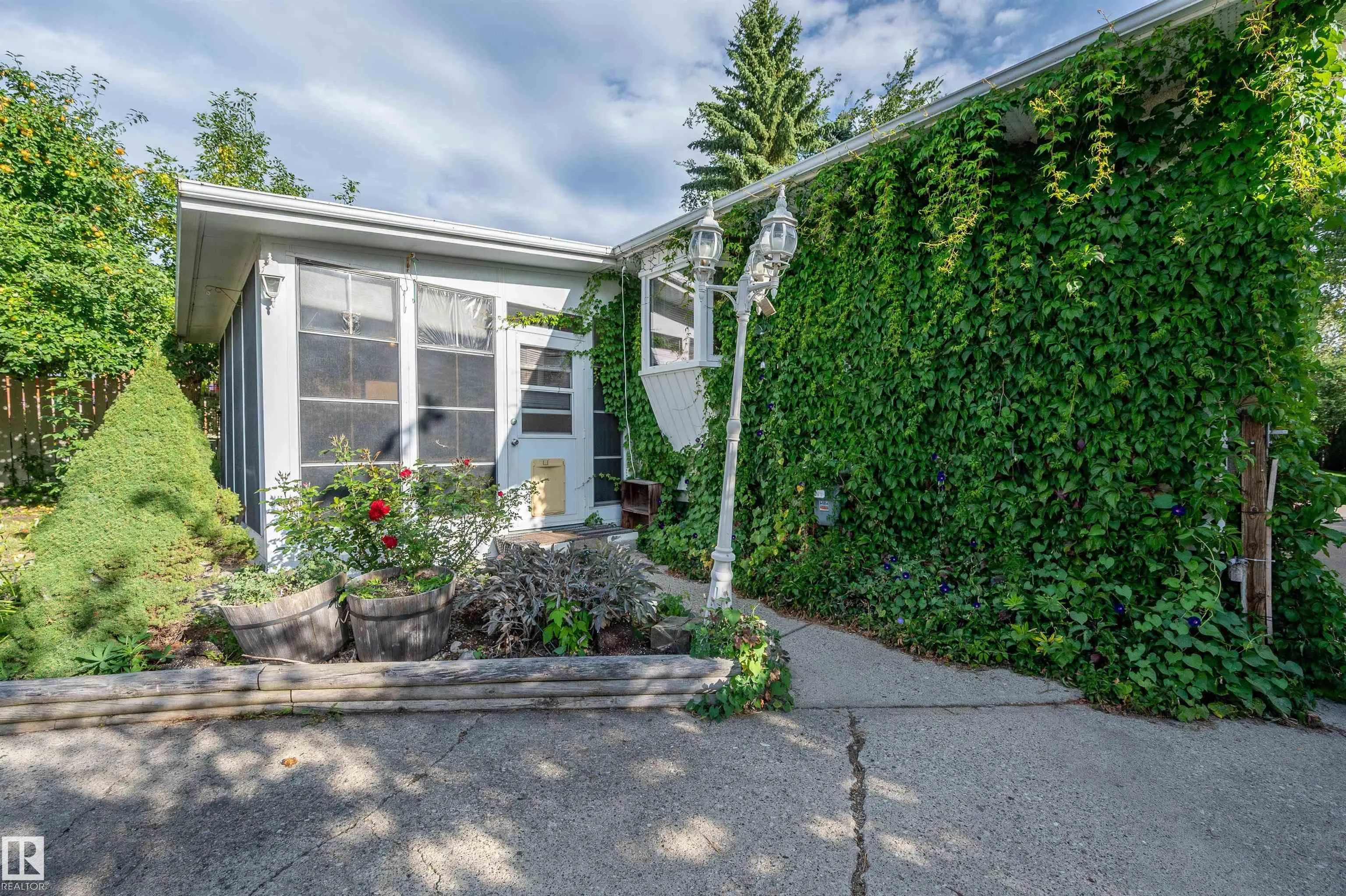 66 MEADOWBROOK Road