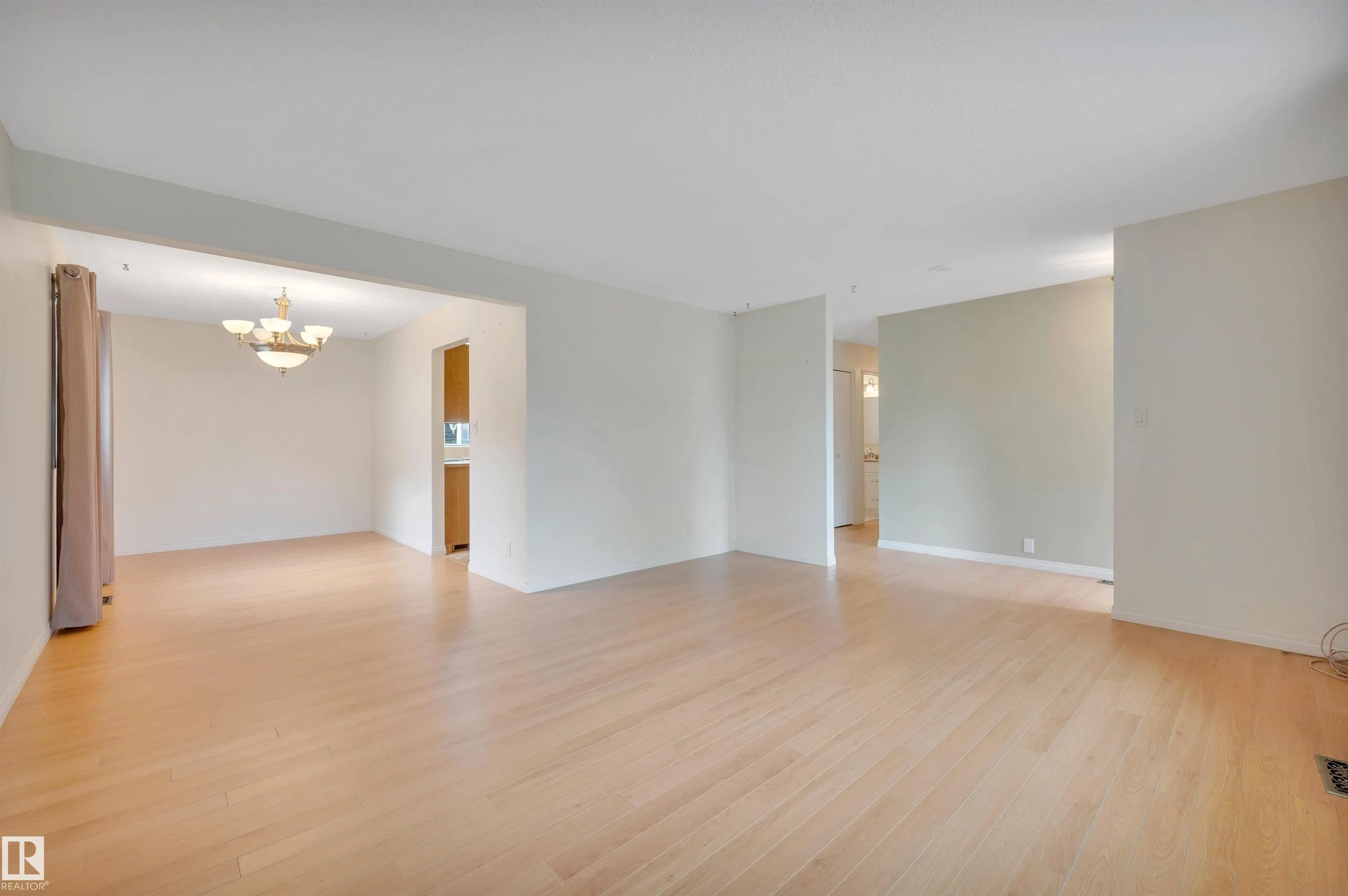 66 MEADOWBROOK Road
