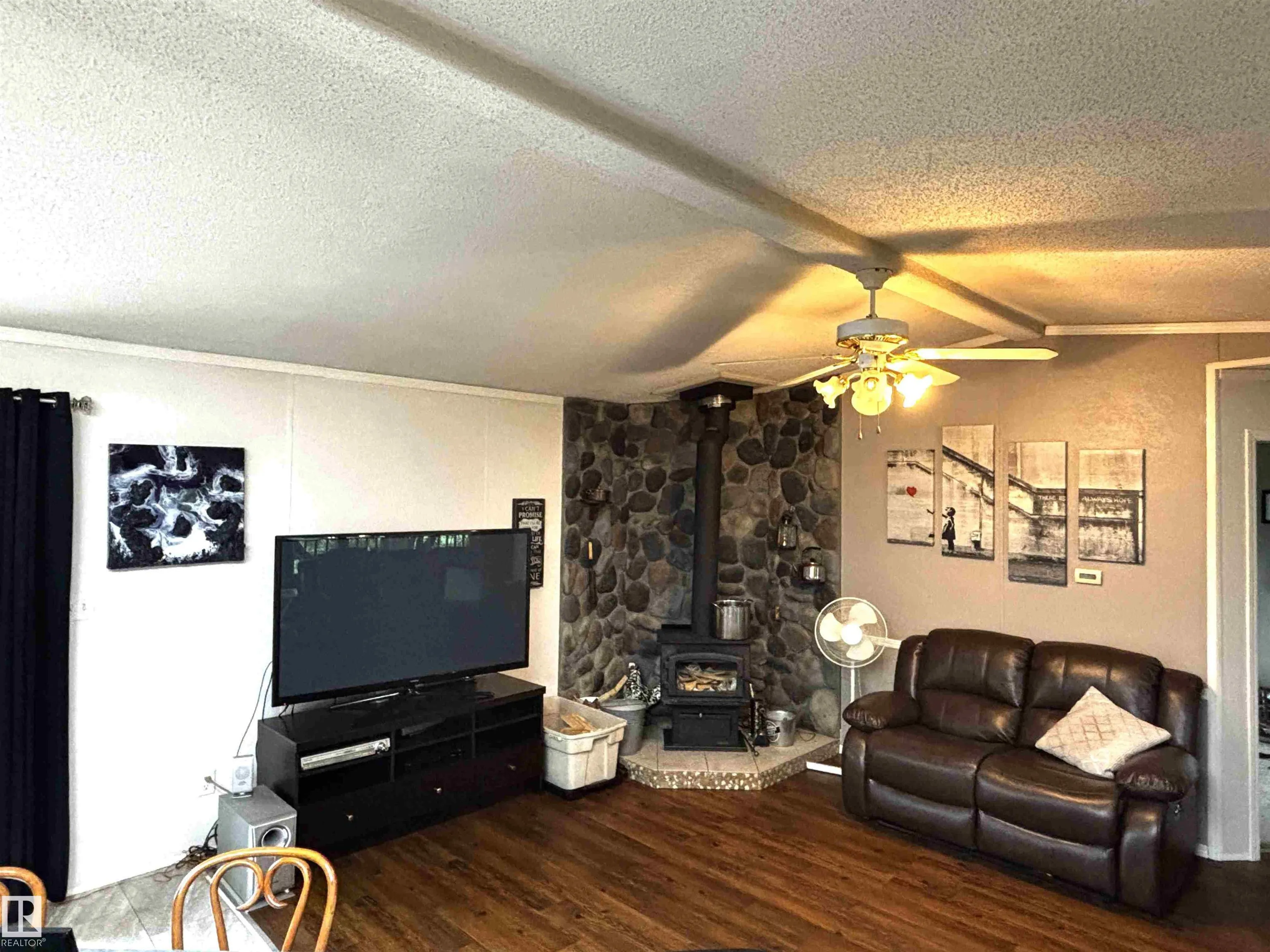 51115 RGE ROAD 60