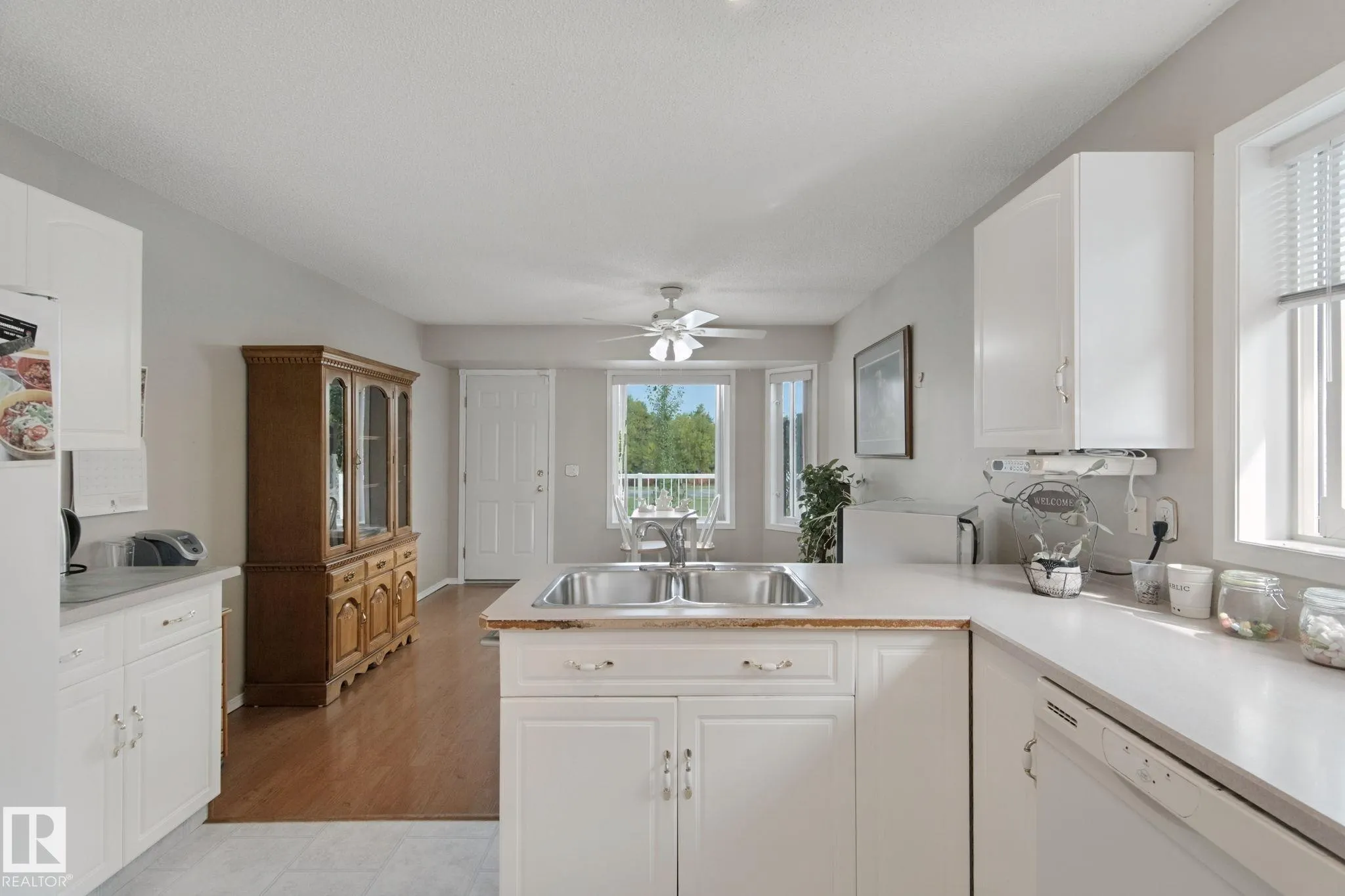 29 HIGHLAND Crescent