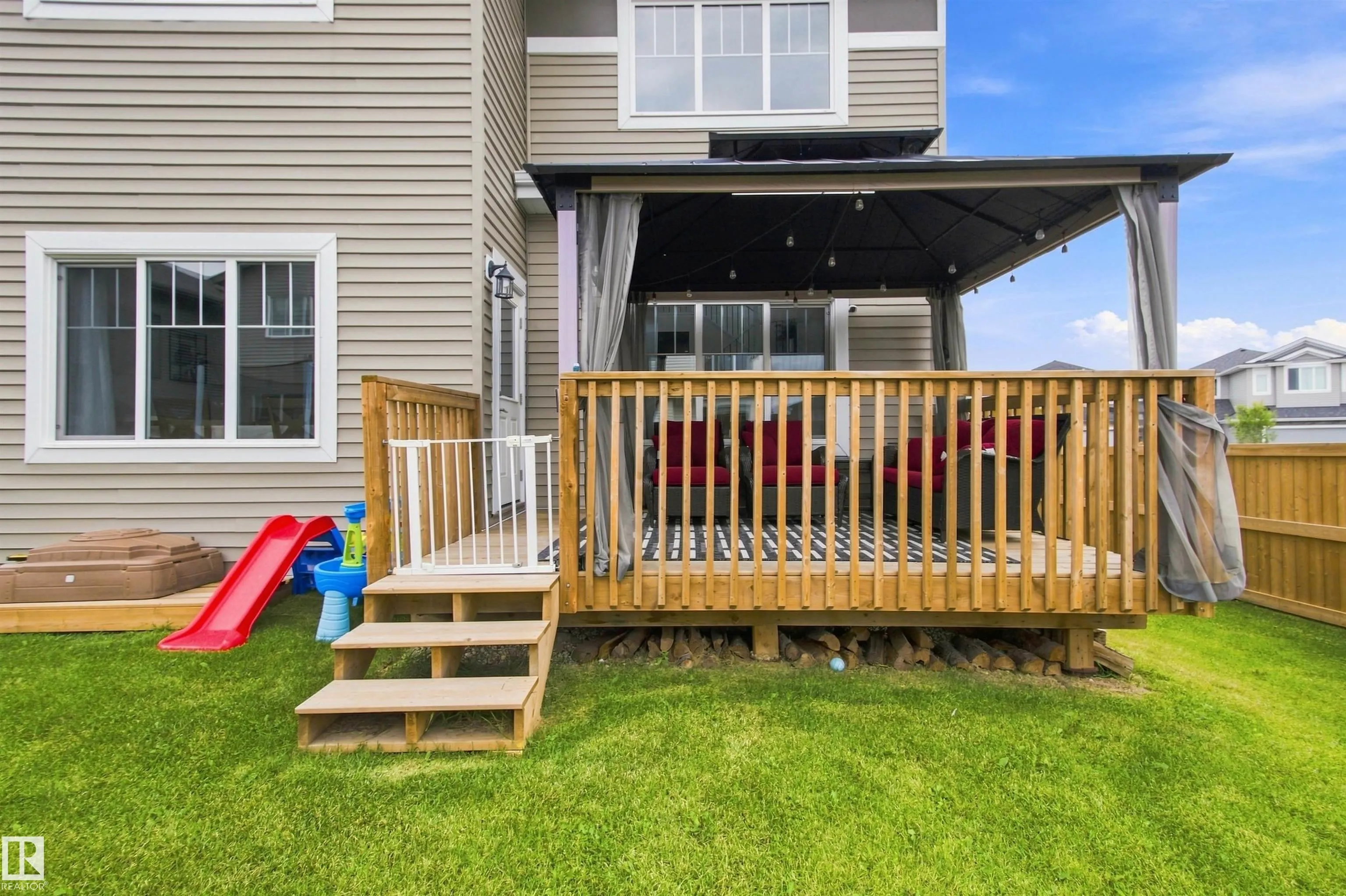 107 ELLICE Bend