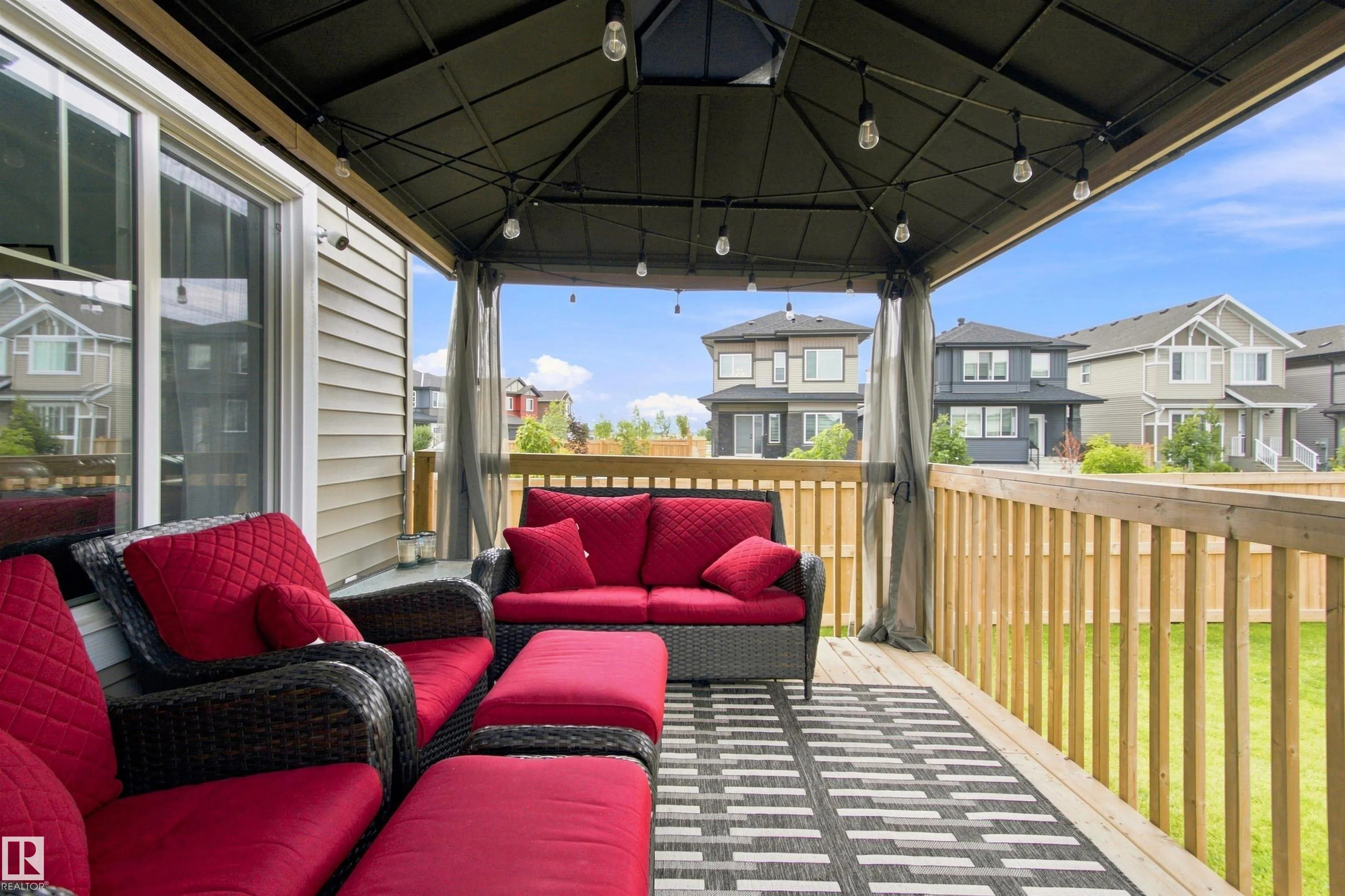 107 ELLICE Bend