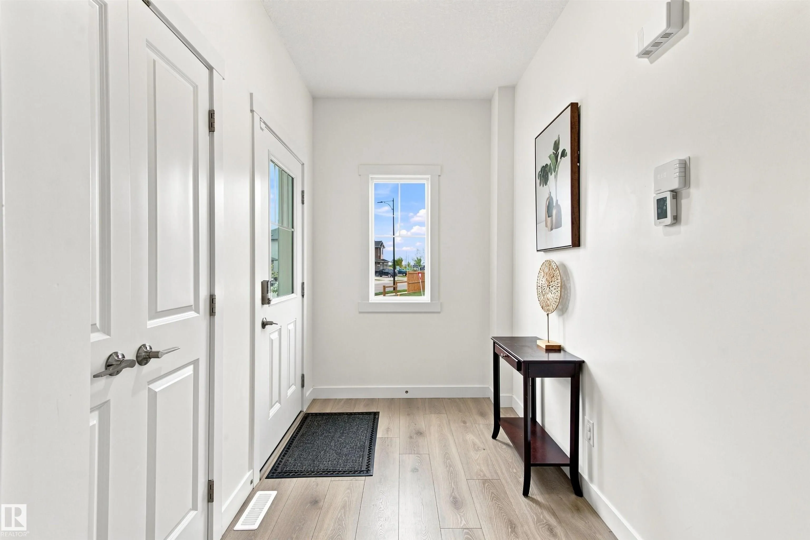 107 ELLICE Bend