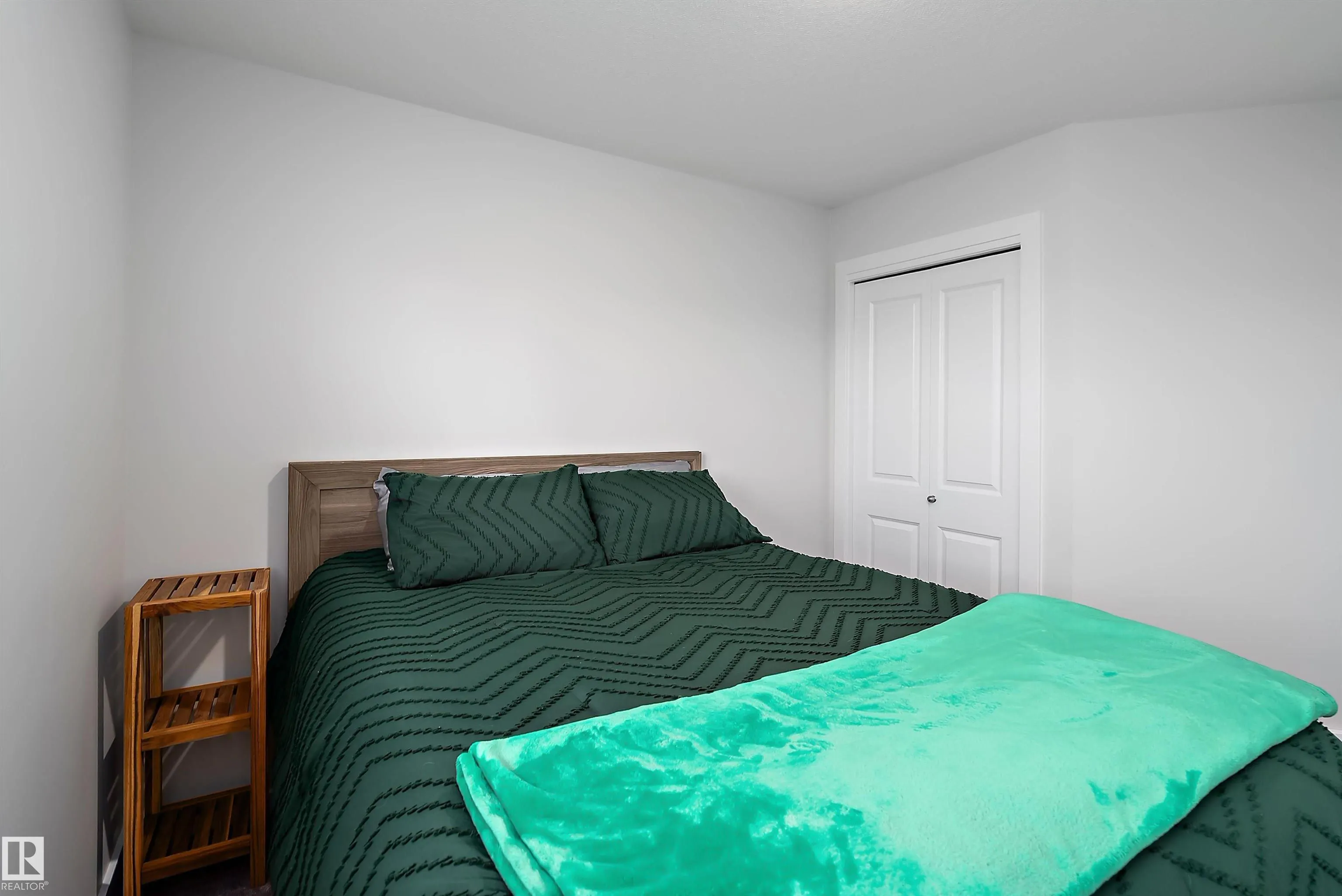 114 STILES Bend