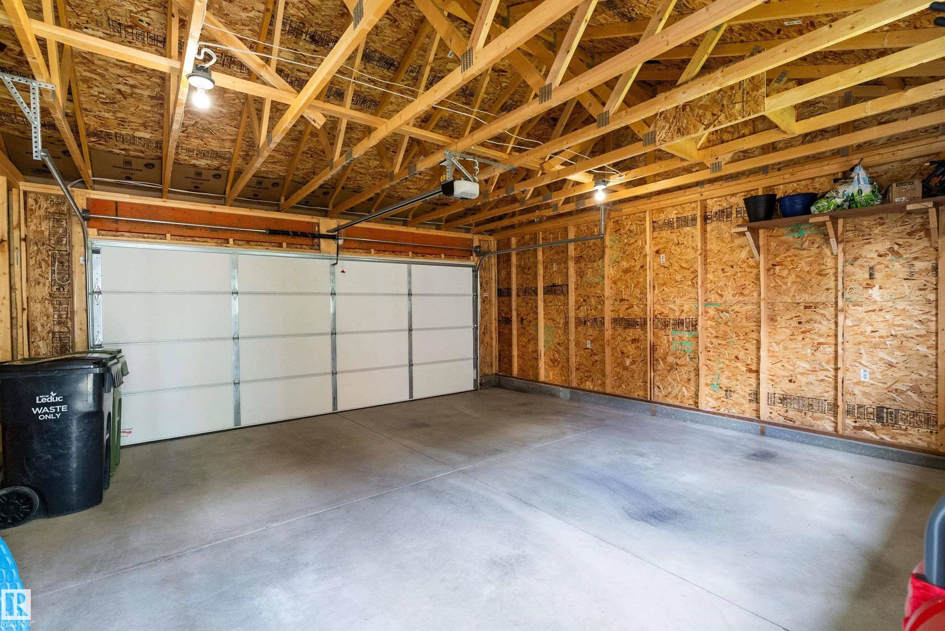 114 STILES Bend