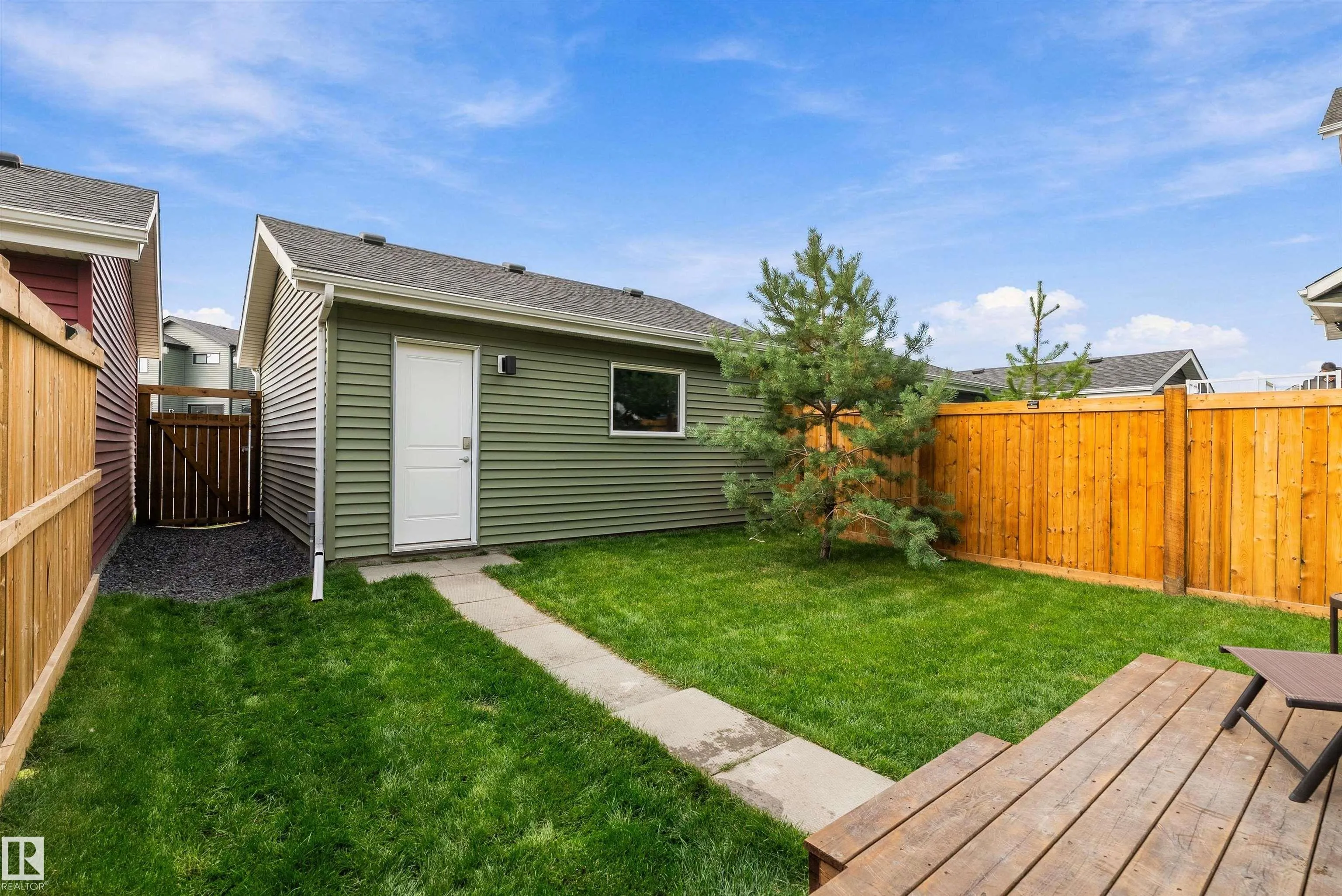 114 STILES Bend