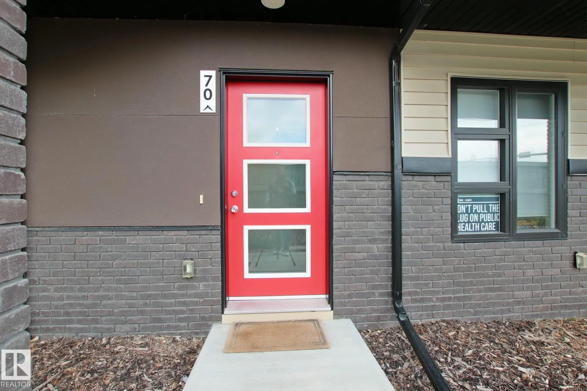 1203 163 Street