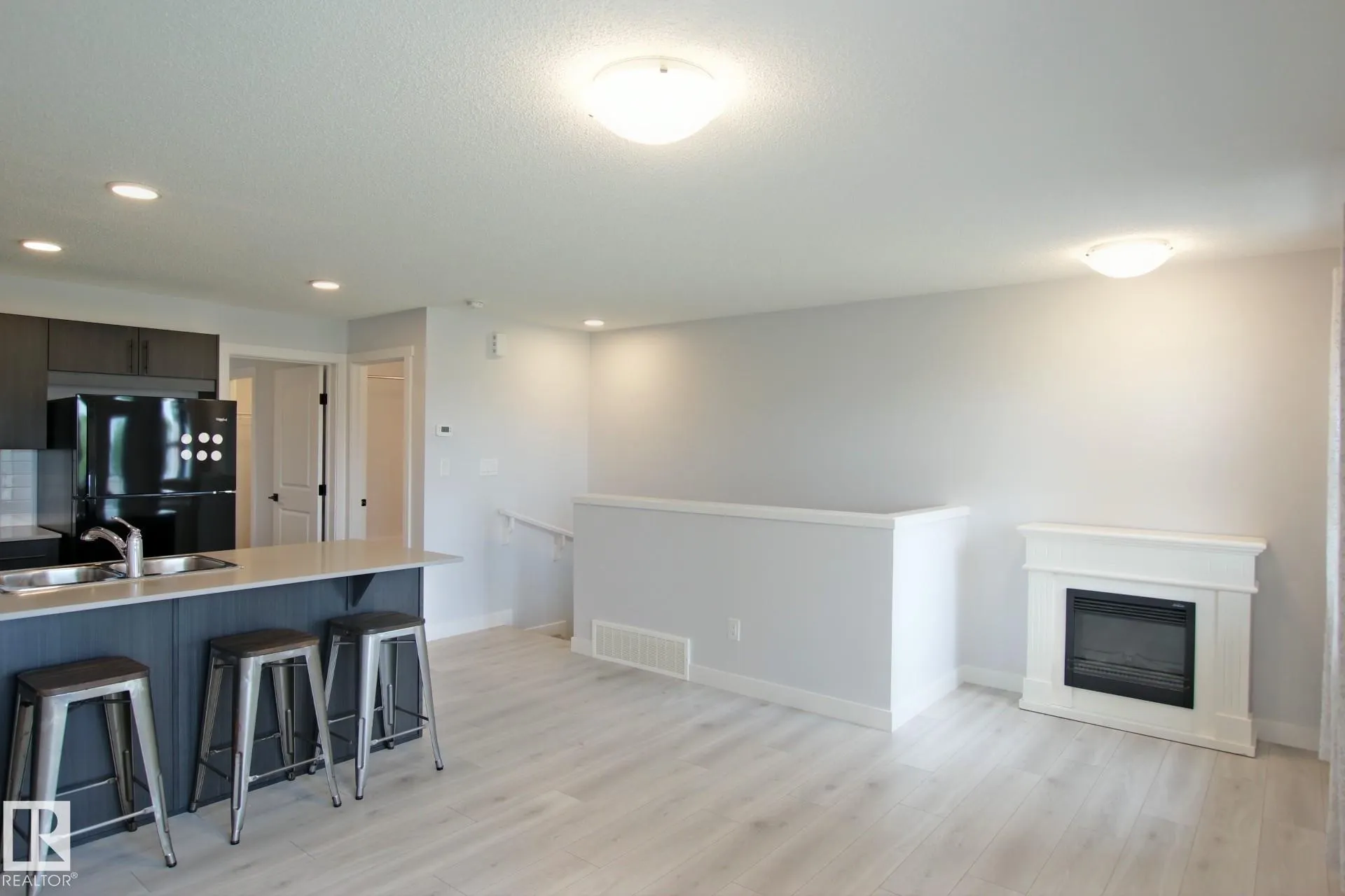 1203 163 Street