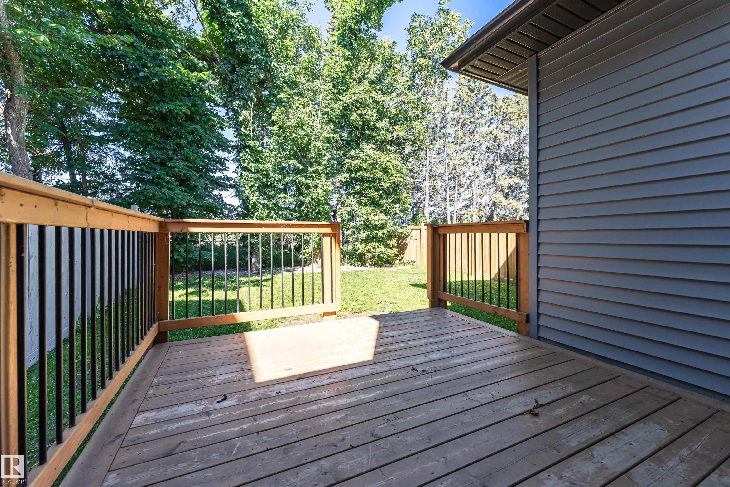 7322 CHIVERS Crescent