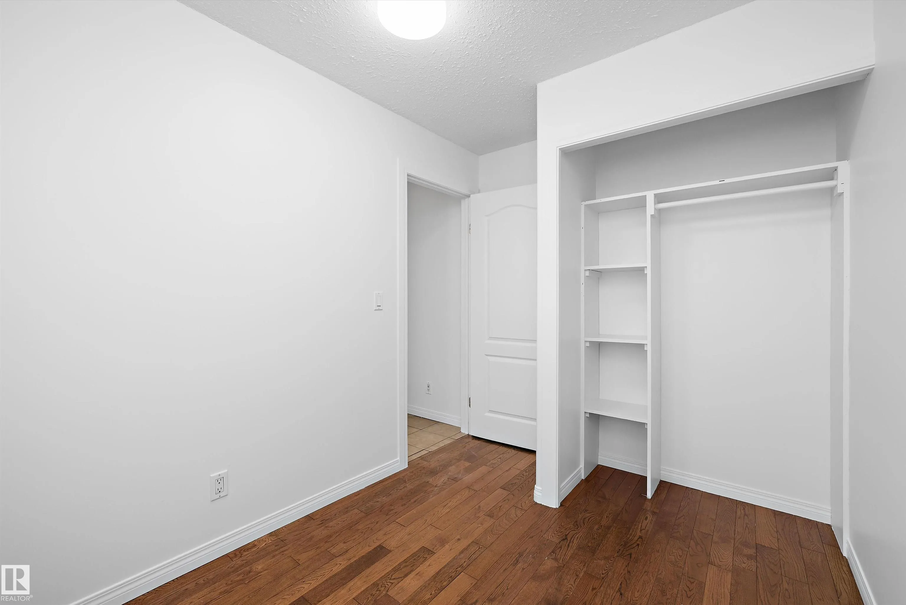 10011 105 Street