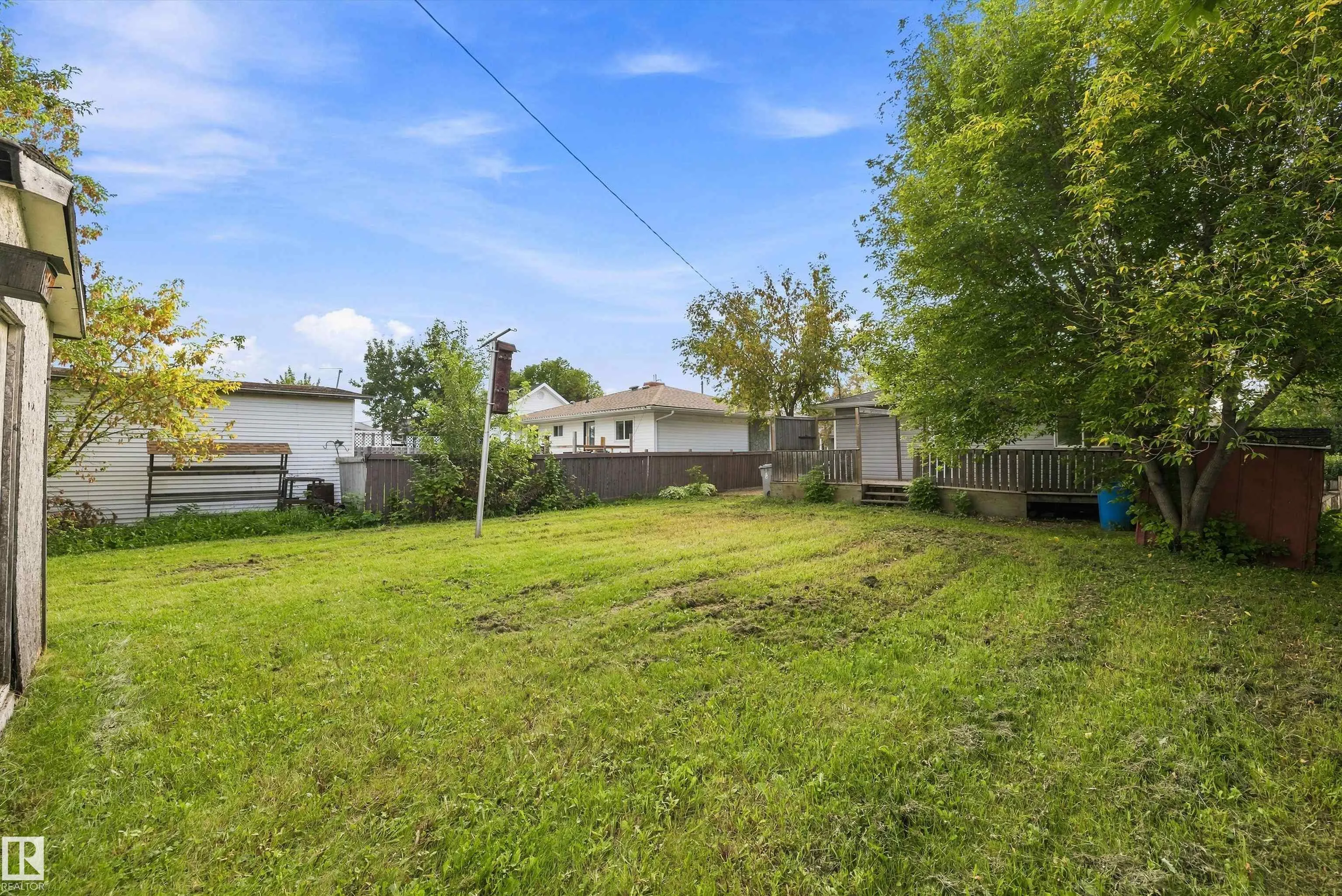 10011 105 Street