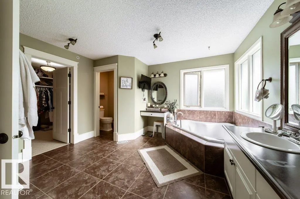 5-26106 TWP ROAD 532A