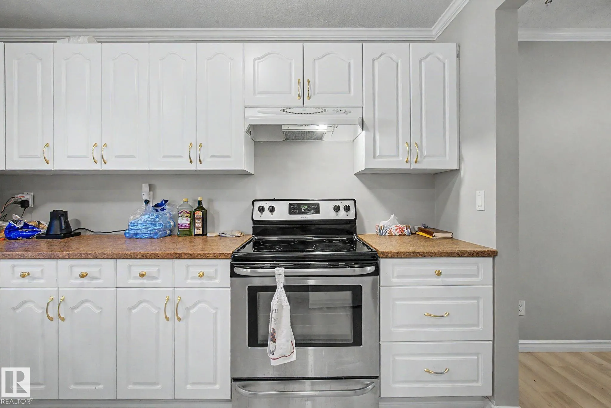 304 SPRUCE Glen