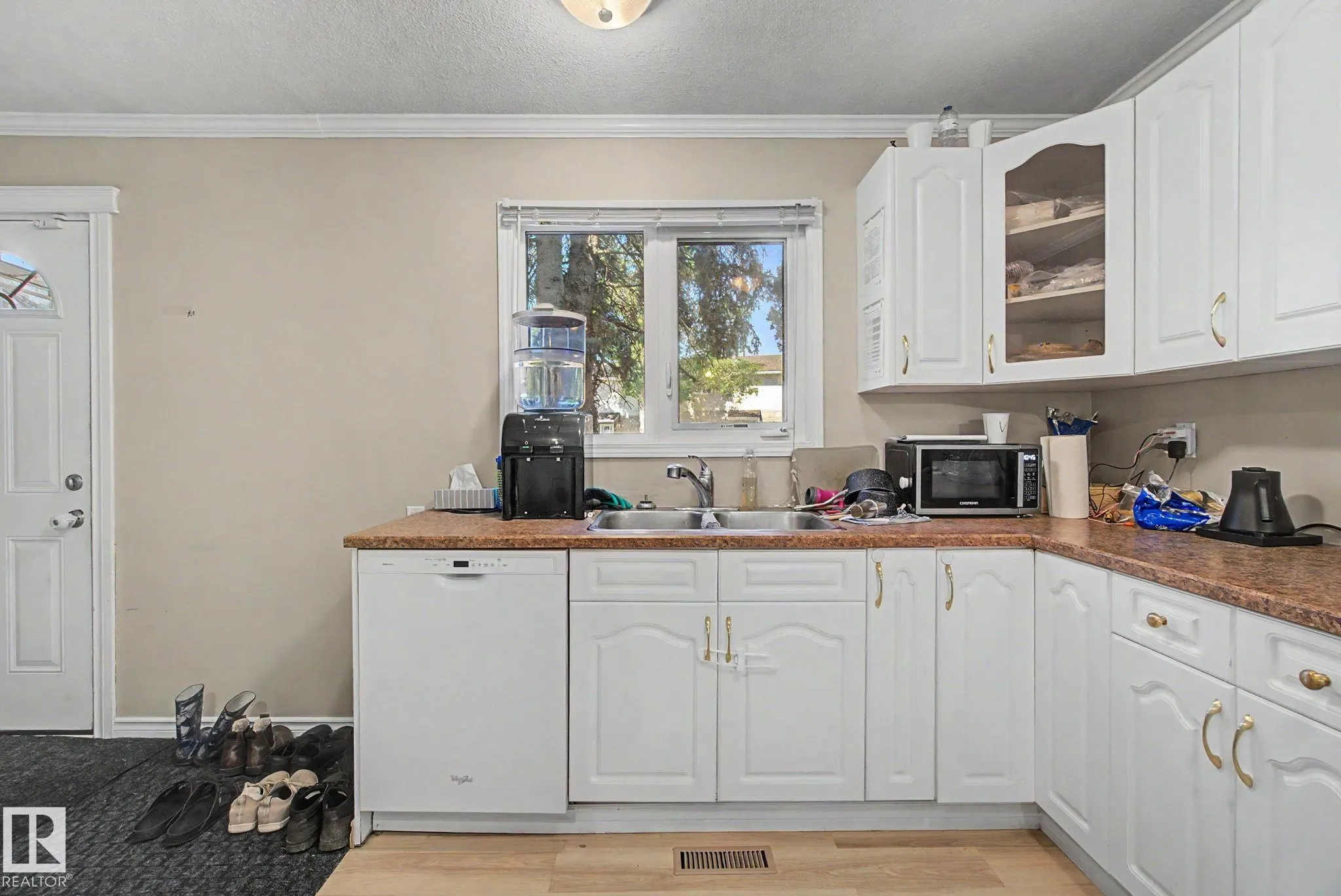 304 SPRUCE Glen