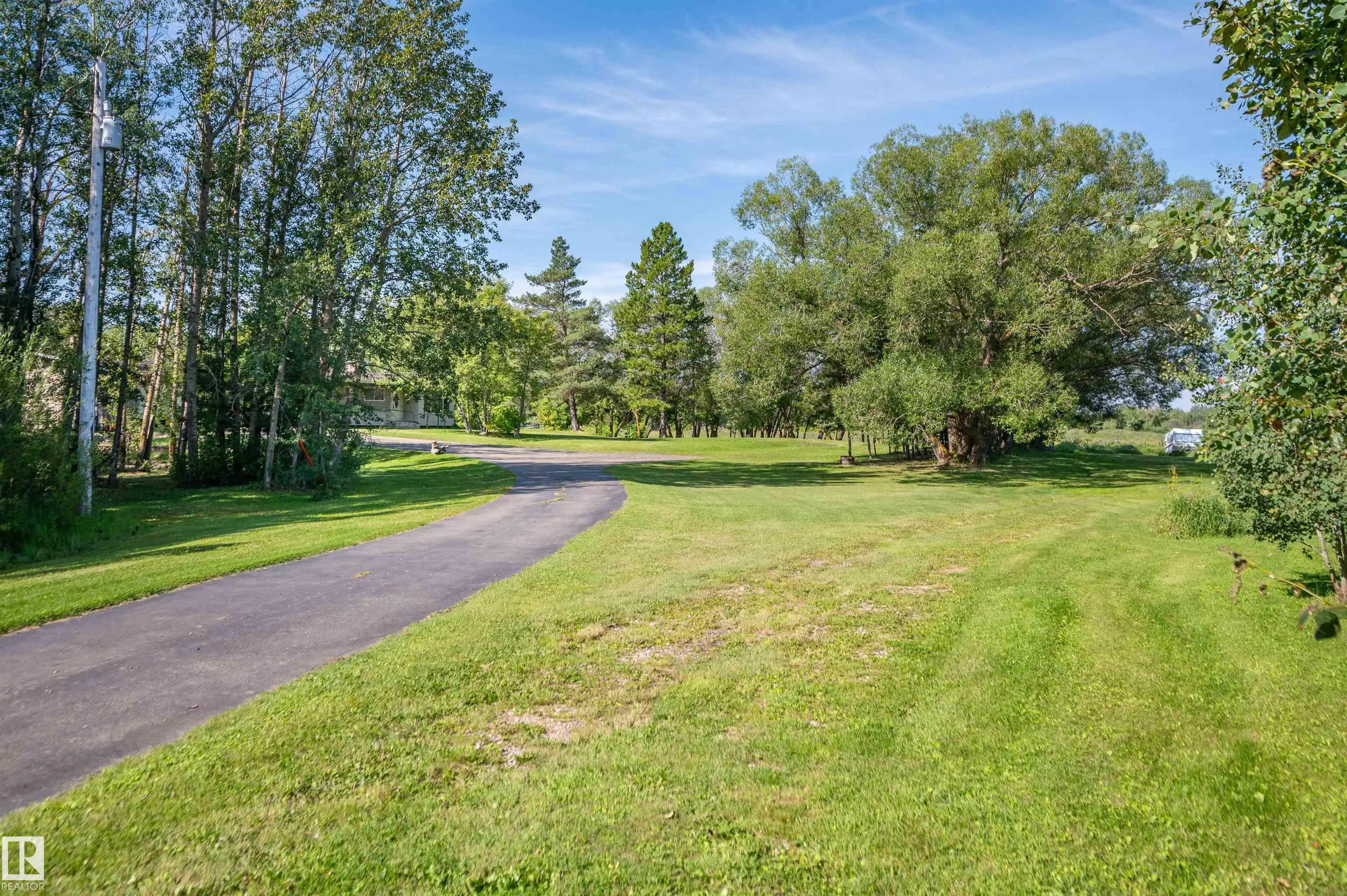 52312 RGE ROAD 223