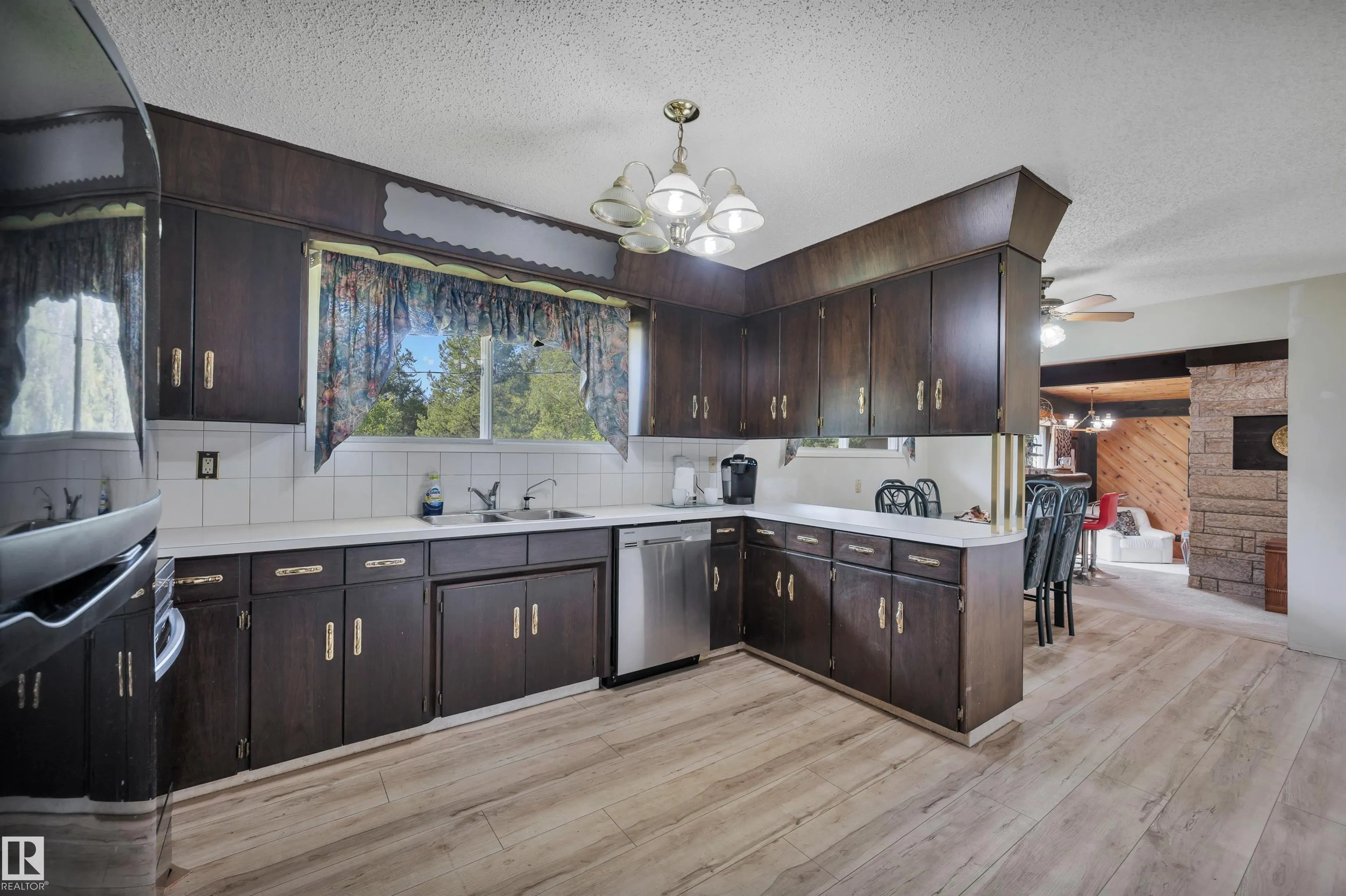 52312 RGE ROAD 223