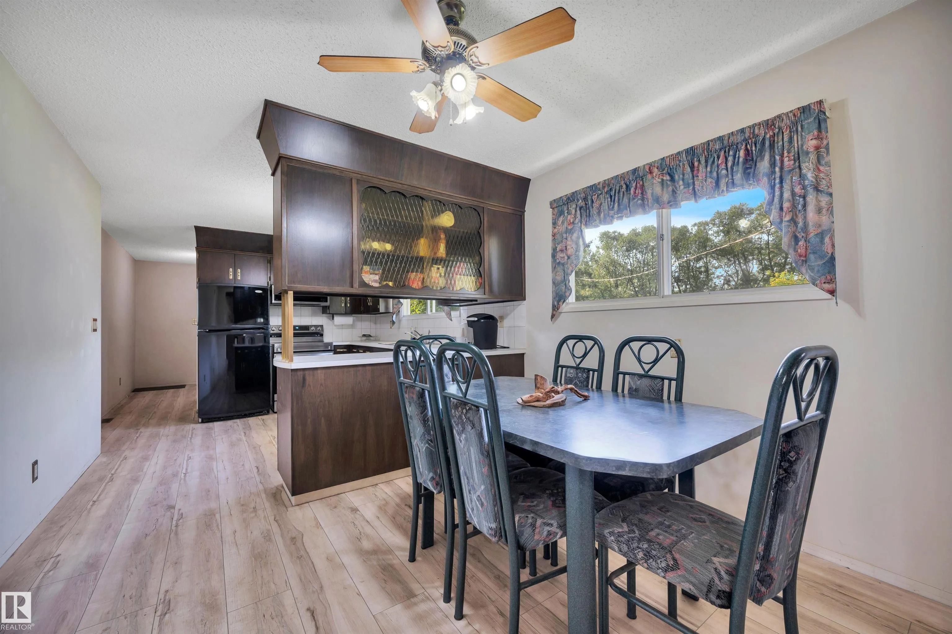 52312 RGE ROAD 223
