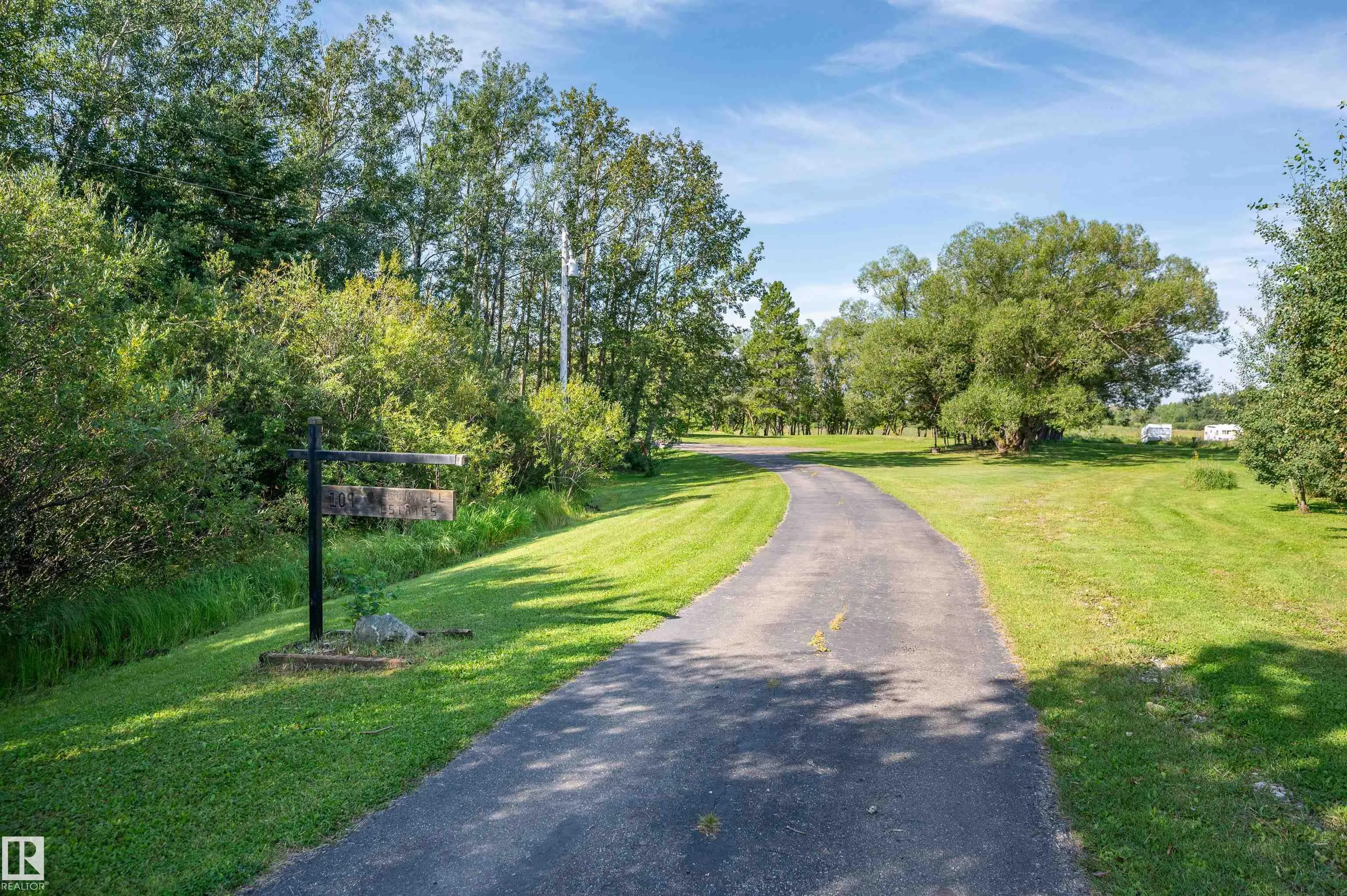 52312 RGE ROAD 223