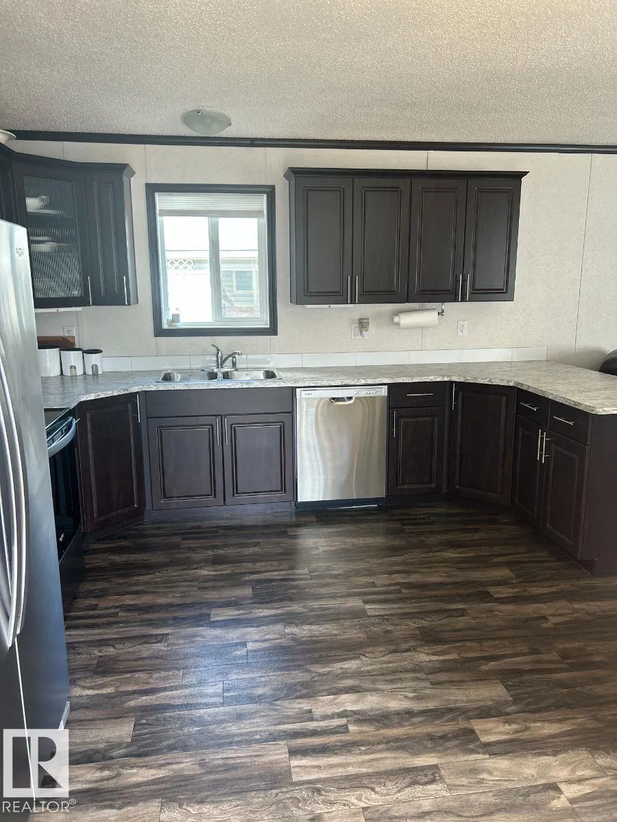 63 Willow Park Estates