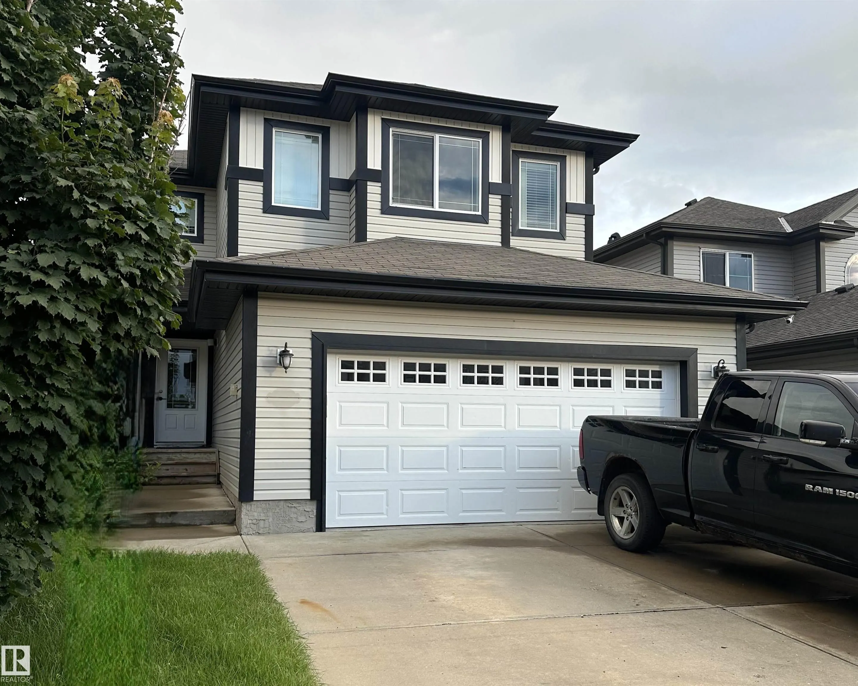 178 WOODBEND Way