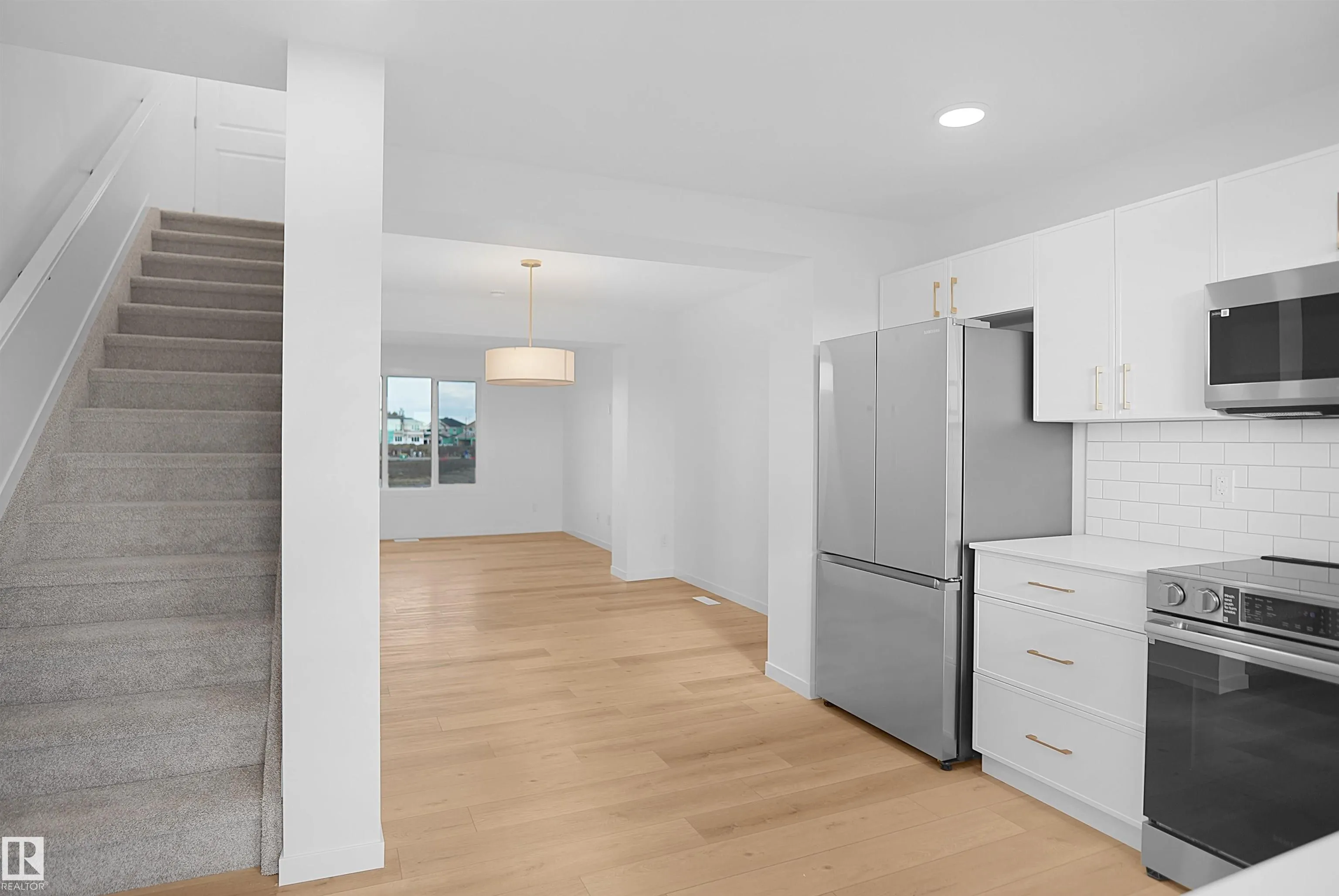 533 ASTER Drive
