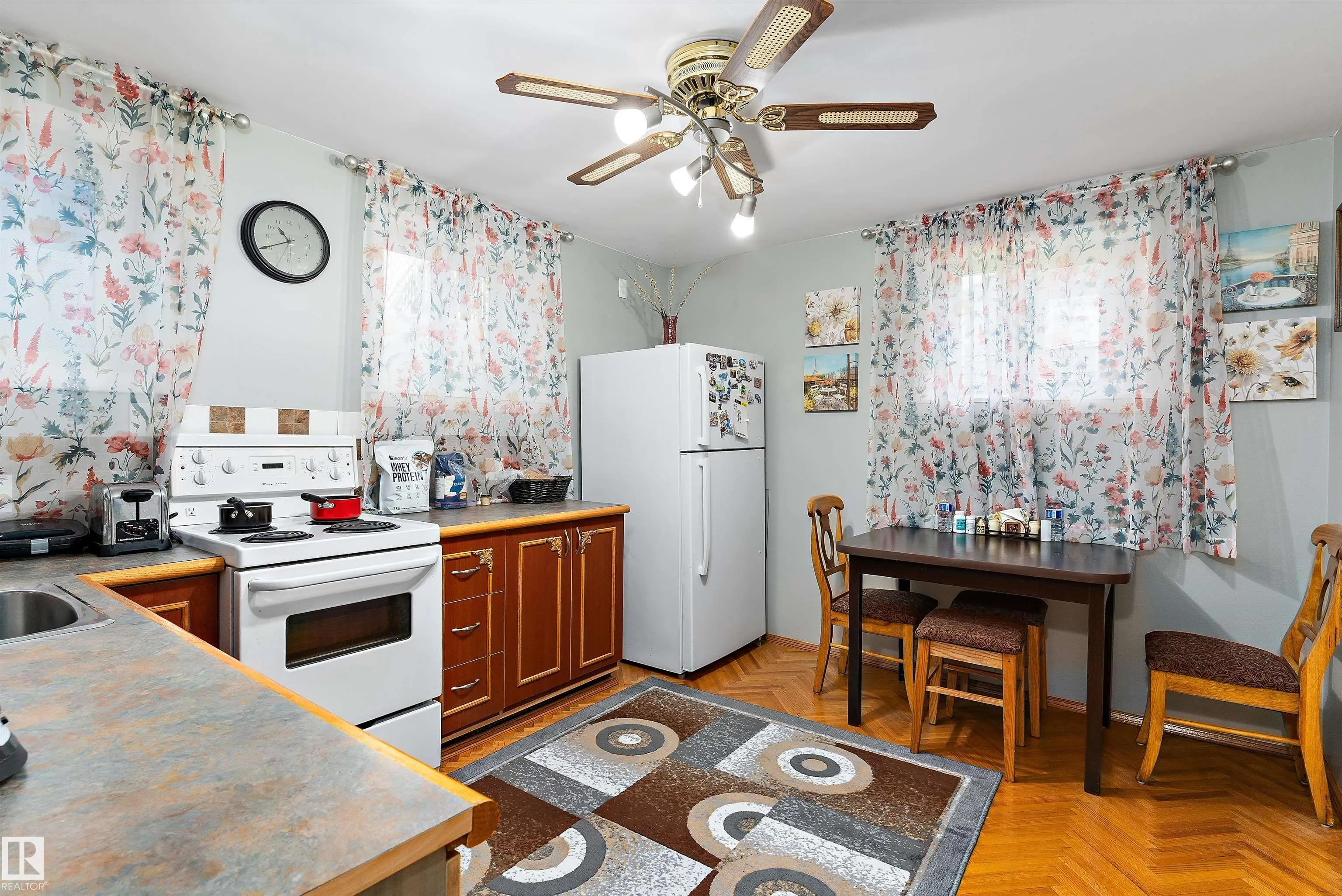 11911 70 Street