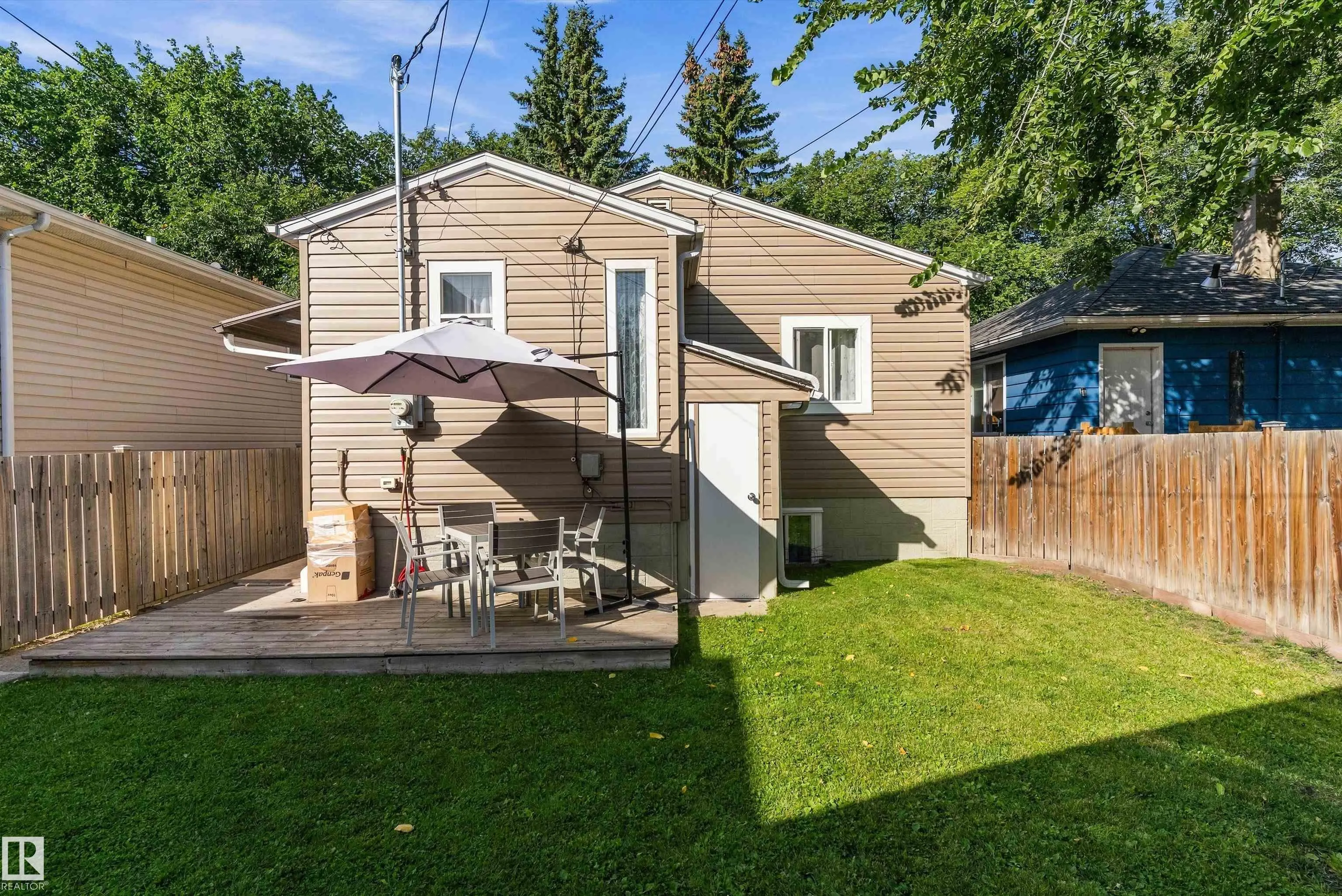 11911 70 Street